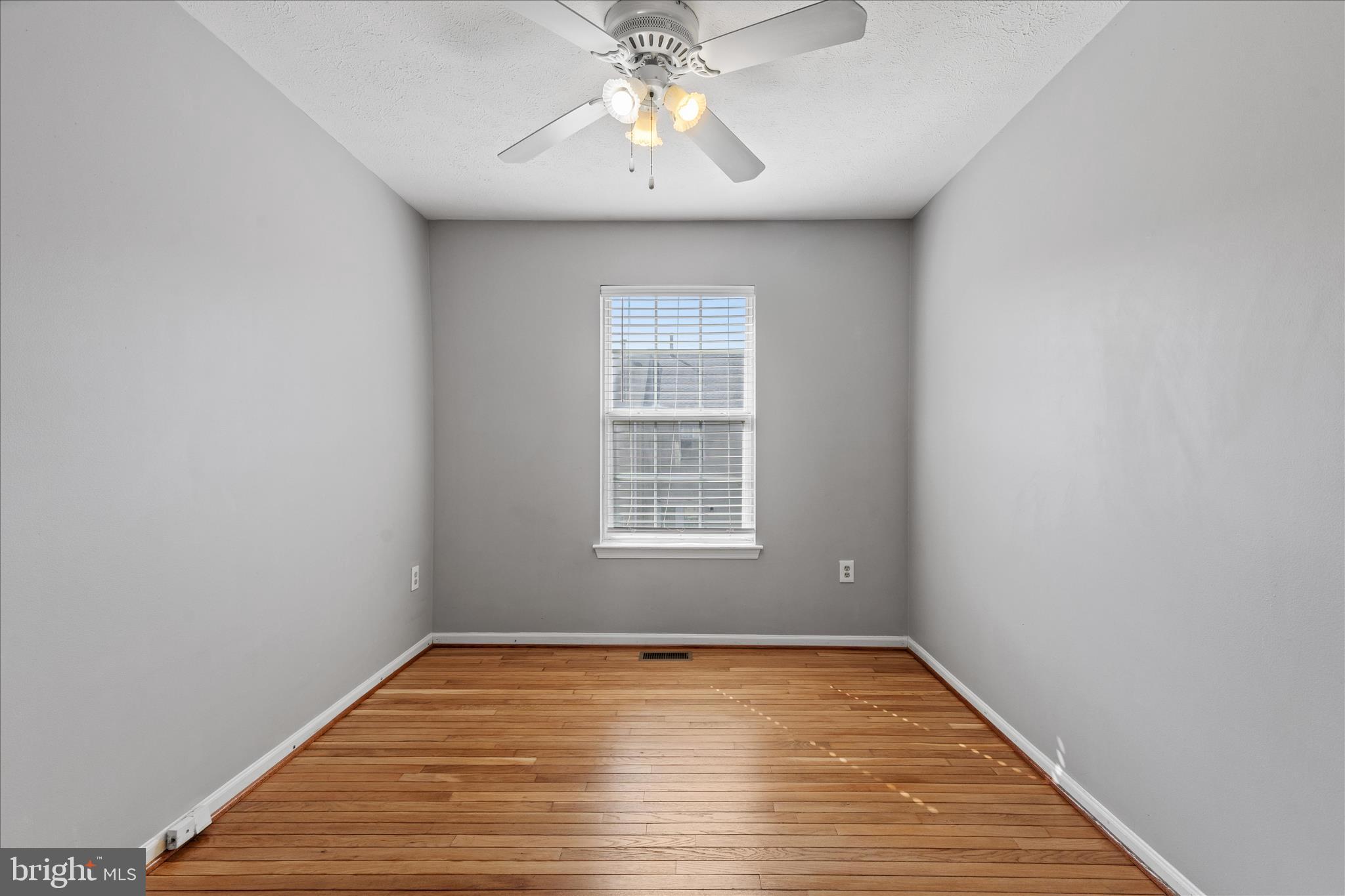 SOUTH HAMPTON SUB - Residential