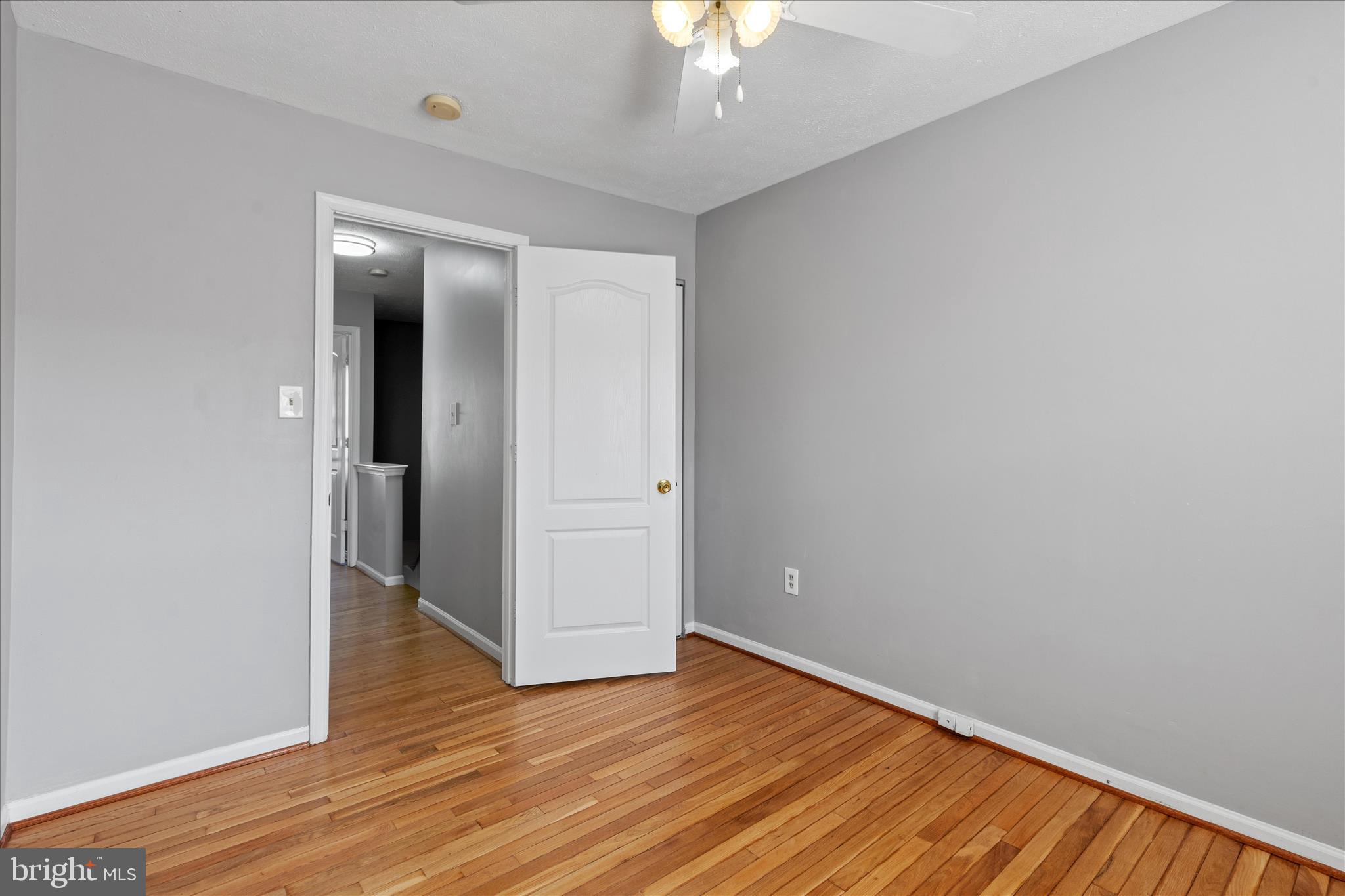 SOUTH HAMPTON SUB - Residential