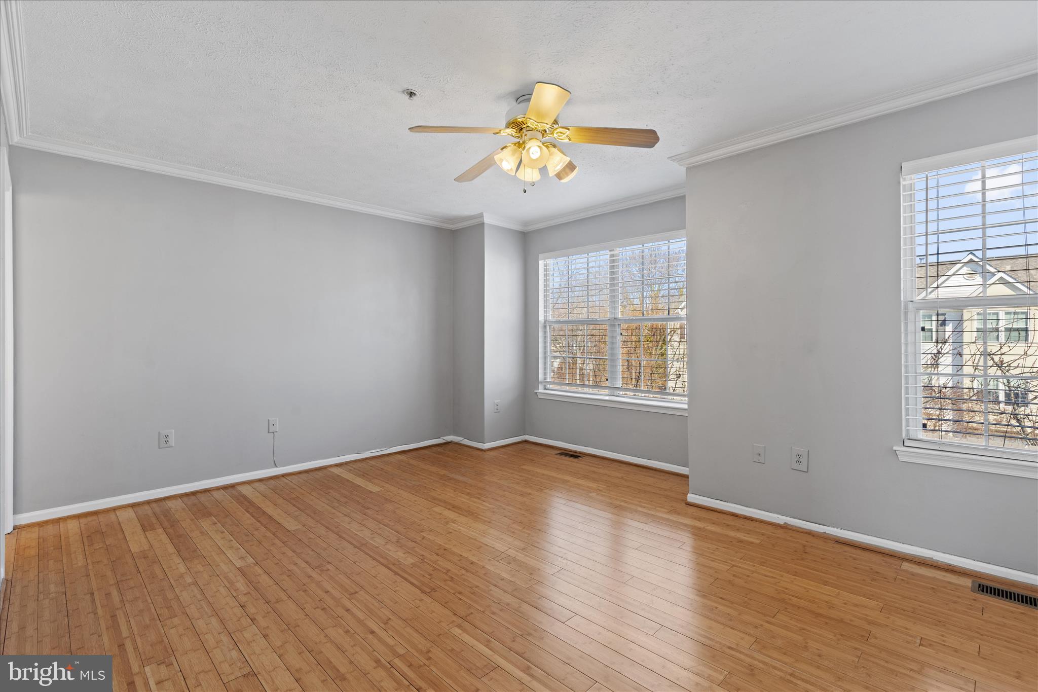 SOUTH HAMPTON SUB - Residential