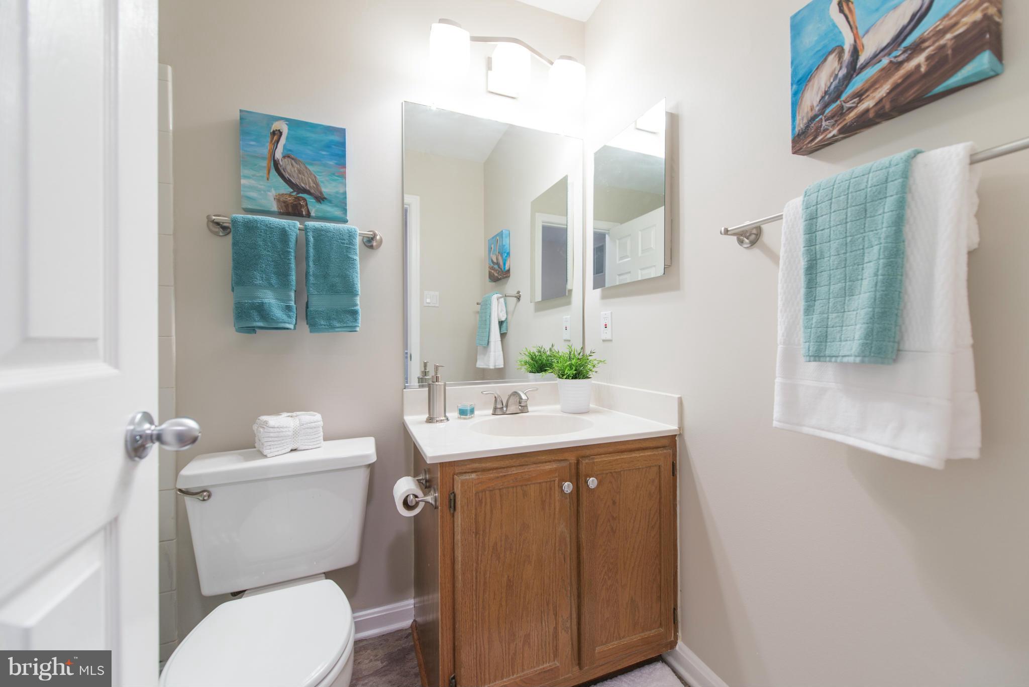 RIVERCHASE - Residential