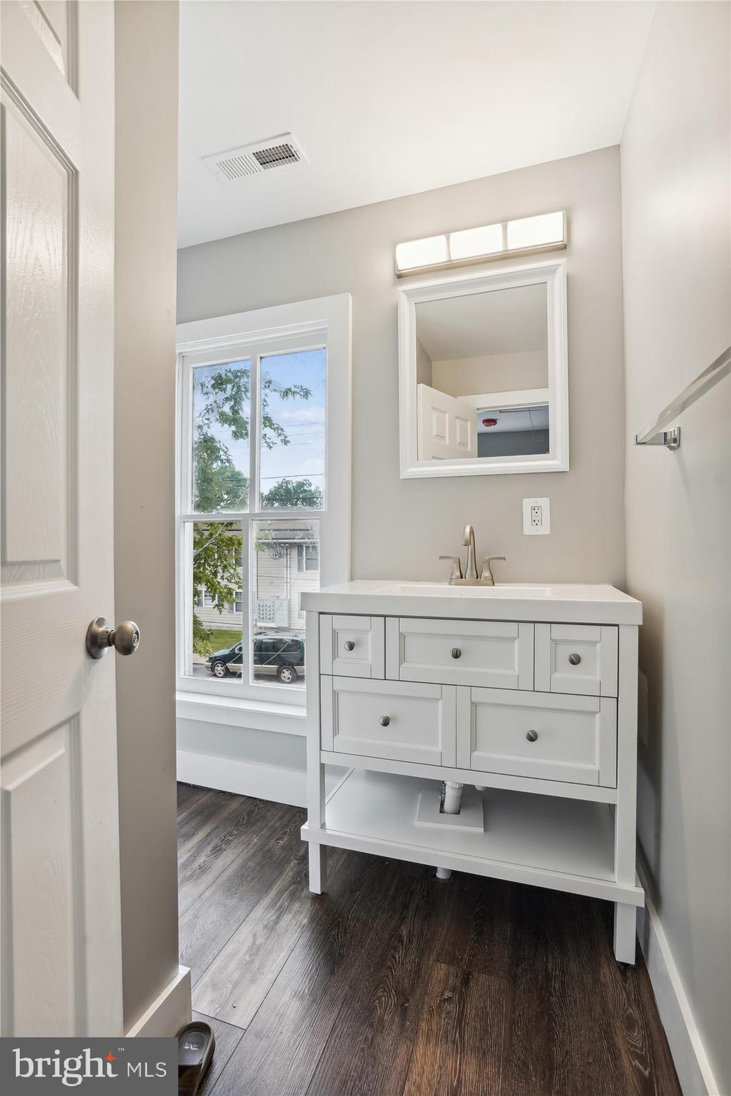 WEST END HISTORIC DISTRICT - Residential Lease