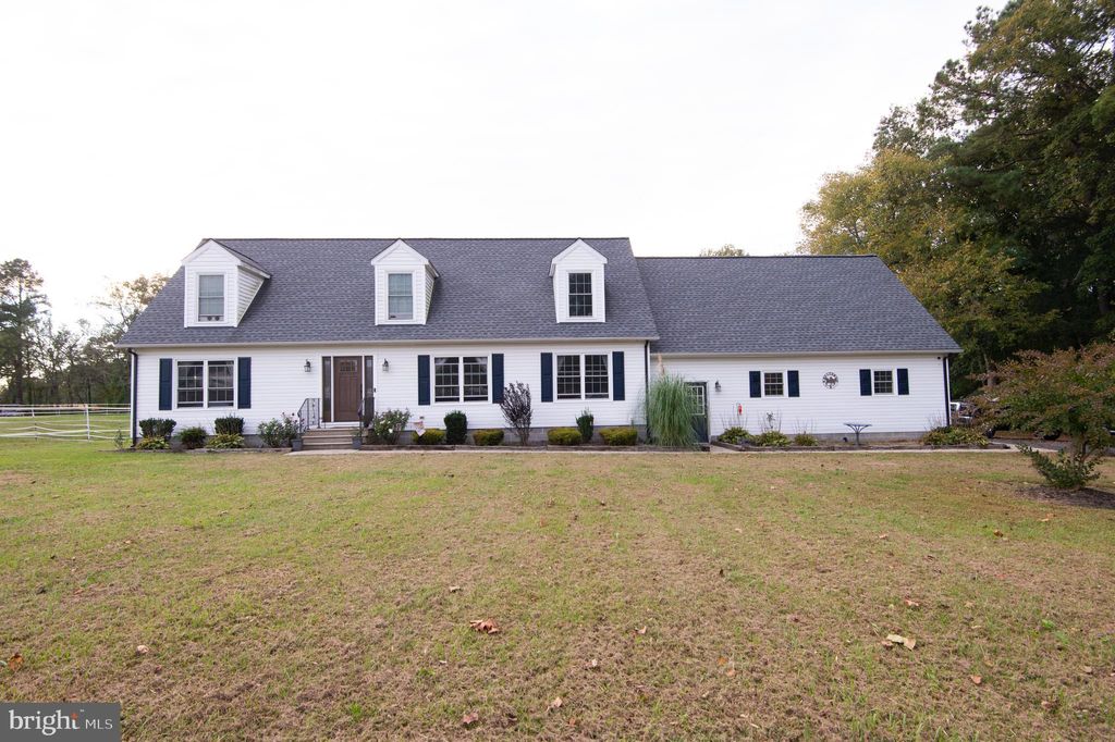 Photo of 12654 Ocean Gateway, CORDOVA, MD 21625 (MLS # MDTA2012134)