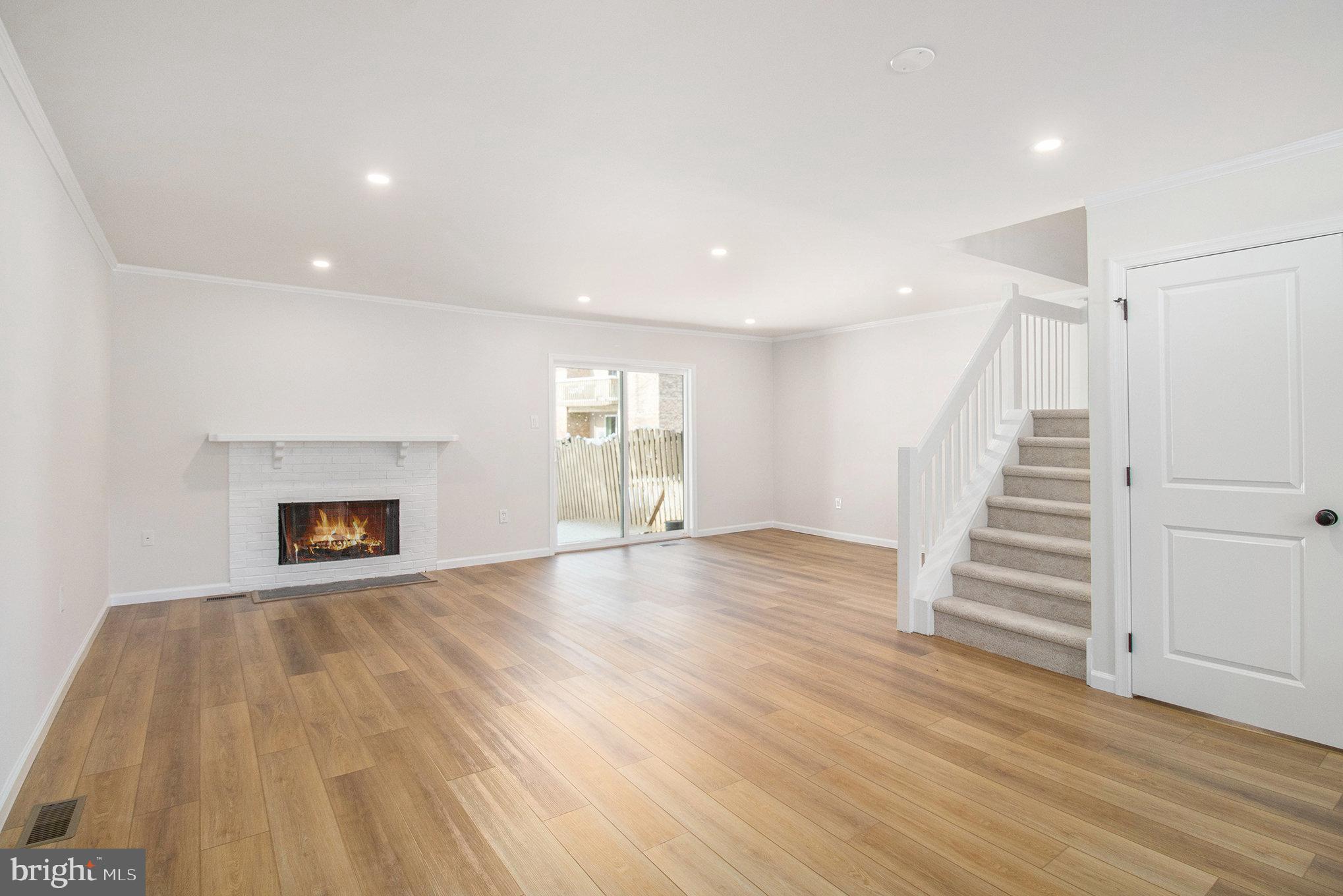 PERKIOMEN WOODS - Residential Lease