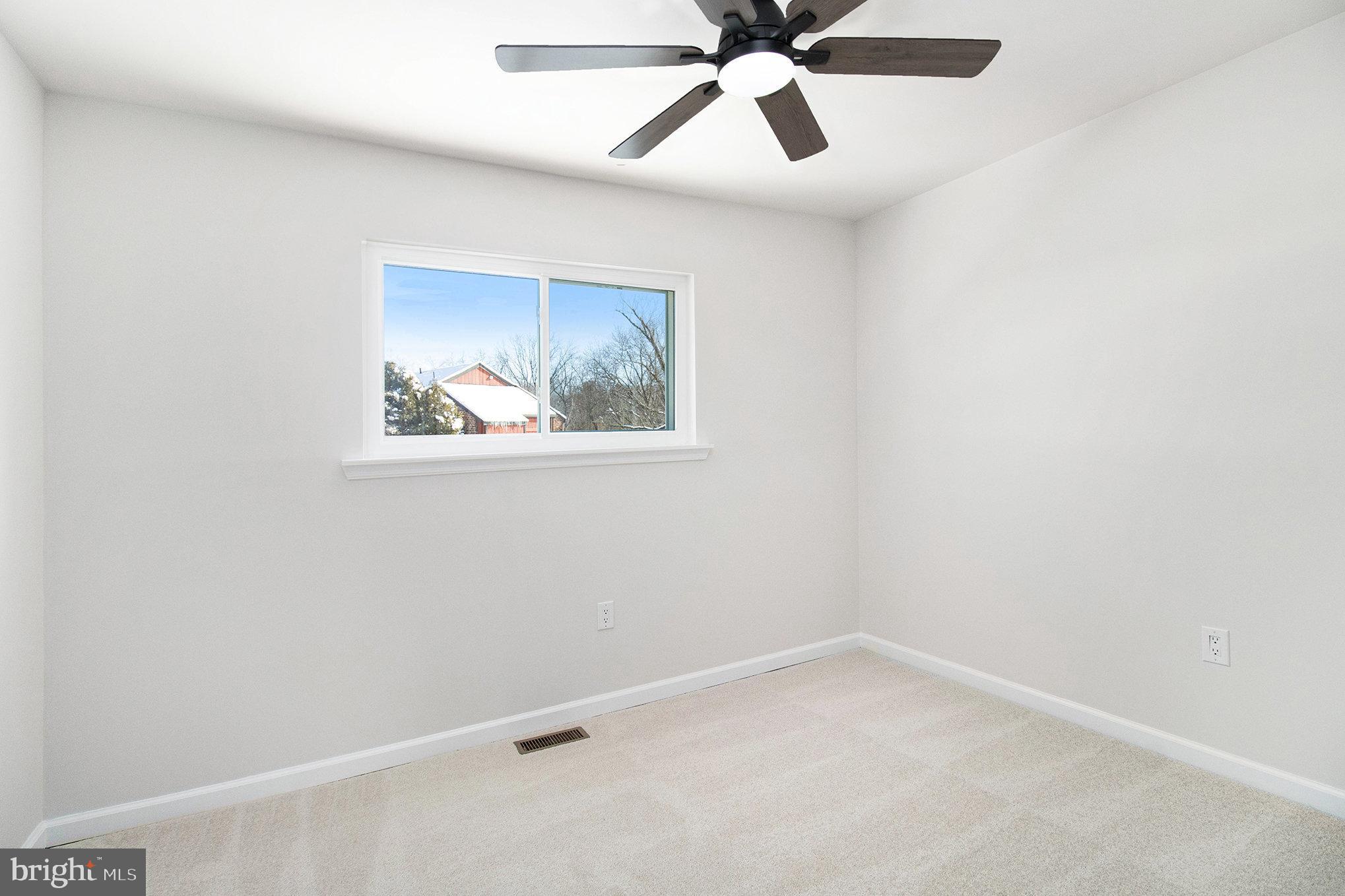 PERKIOMEN WOODS - Residential Lease