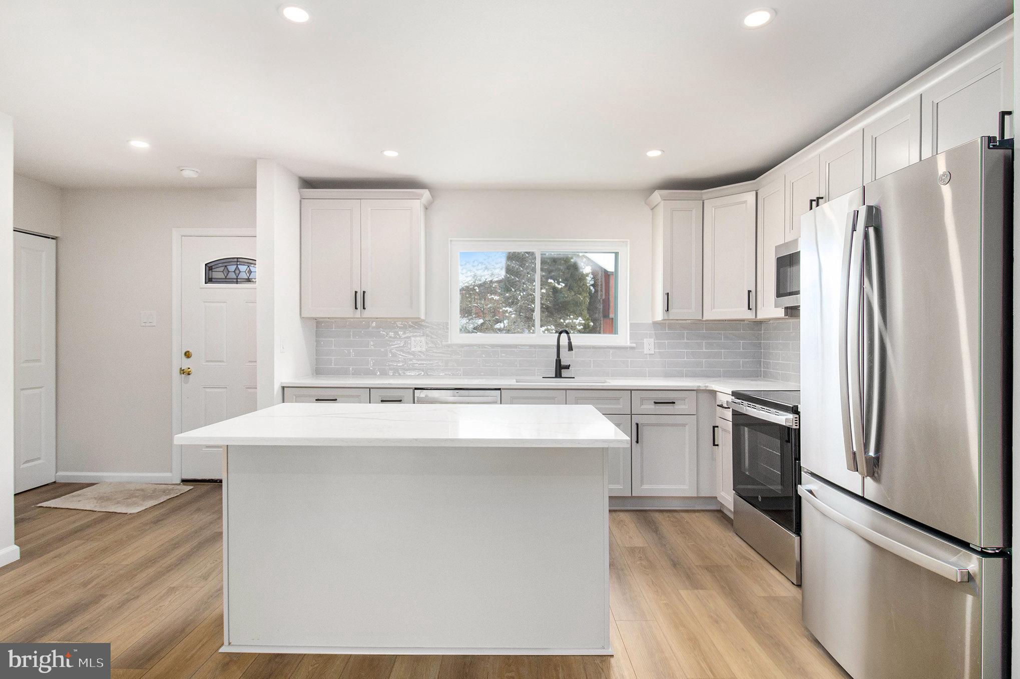 PERKIOMEN WOODS - Residential Lease