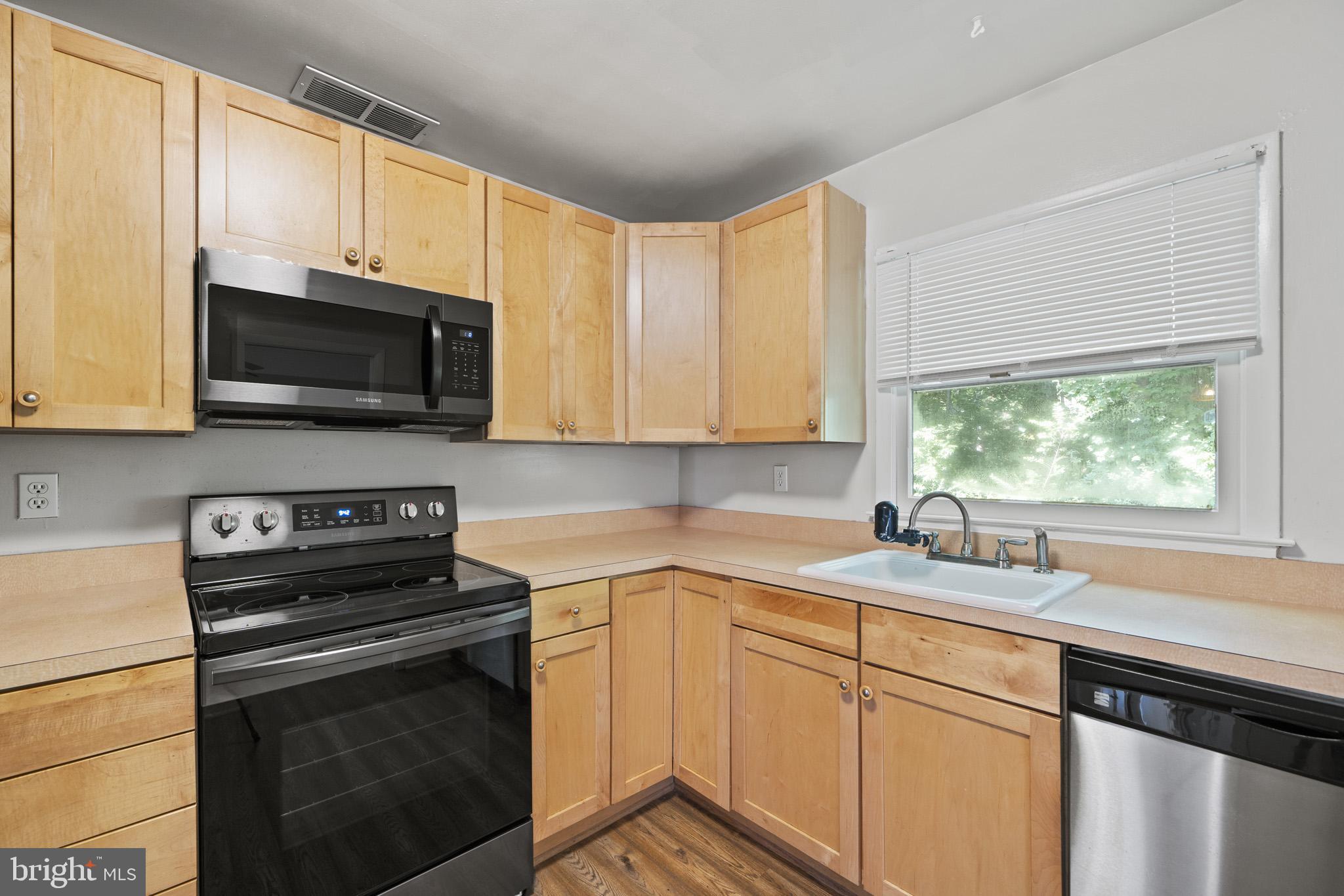 ACTON VILLAGE - Residential