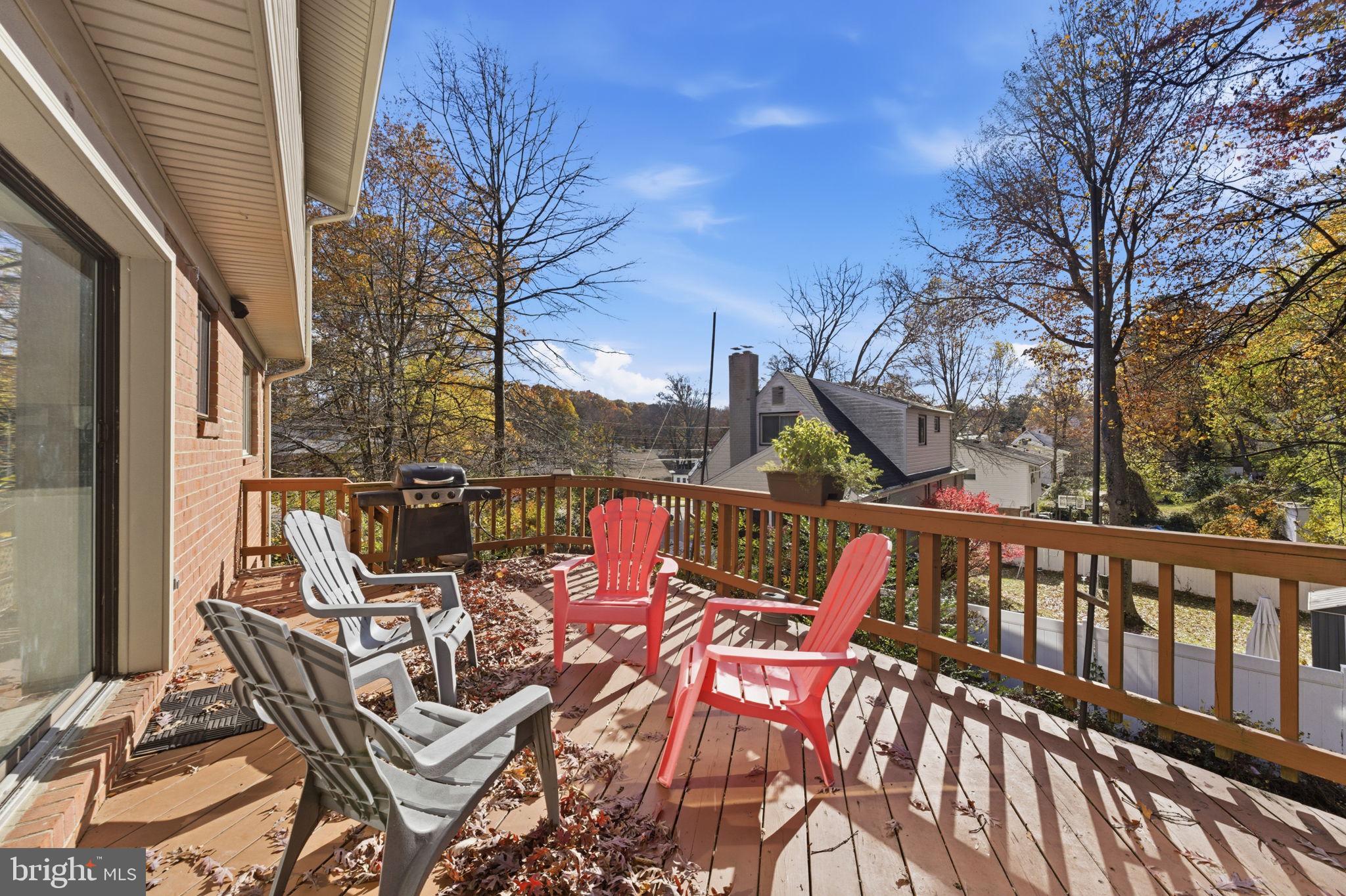 8601 KENILWORTH DRIVE