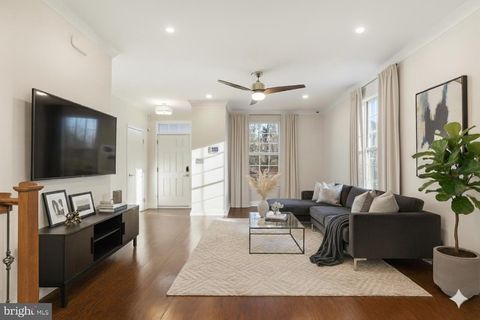 18060 RED CEDAR ROAD DUMFRIES VA 22026