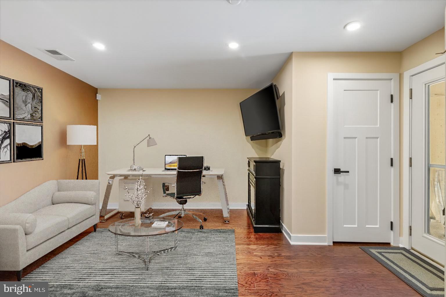 POTOMAC SHORES - Residential