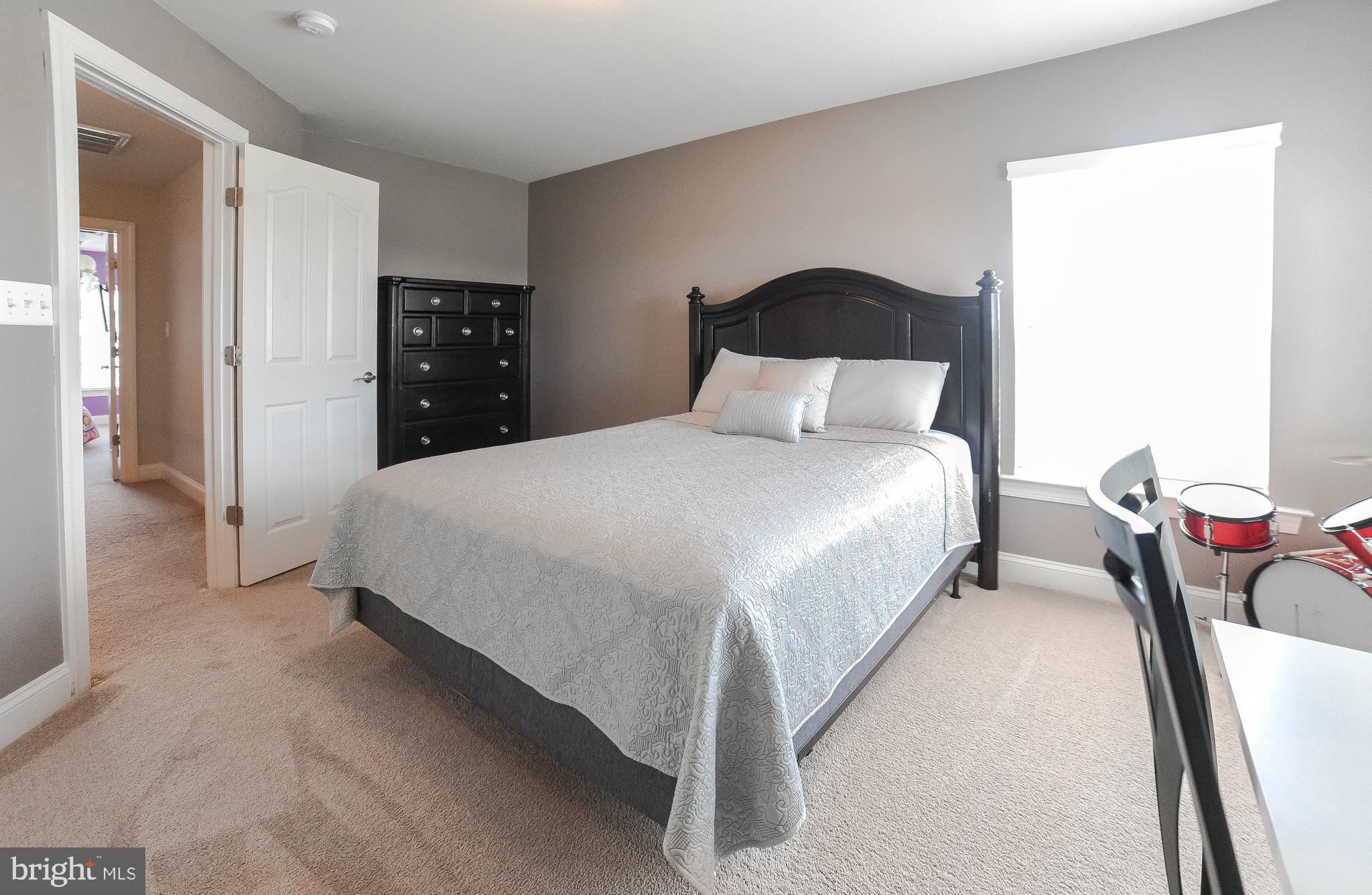 LEONARDS GRANT - Residential