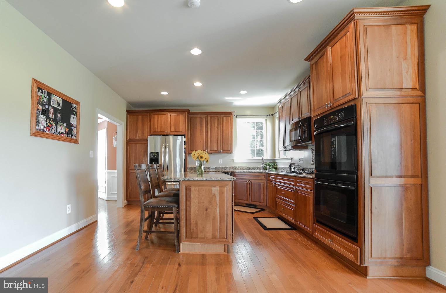 LEONARDS GRANT - Residential