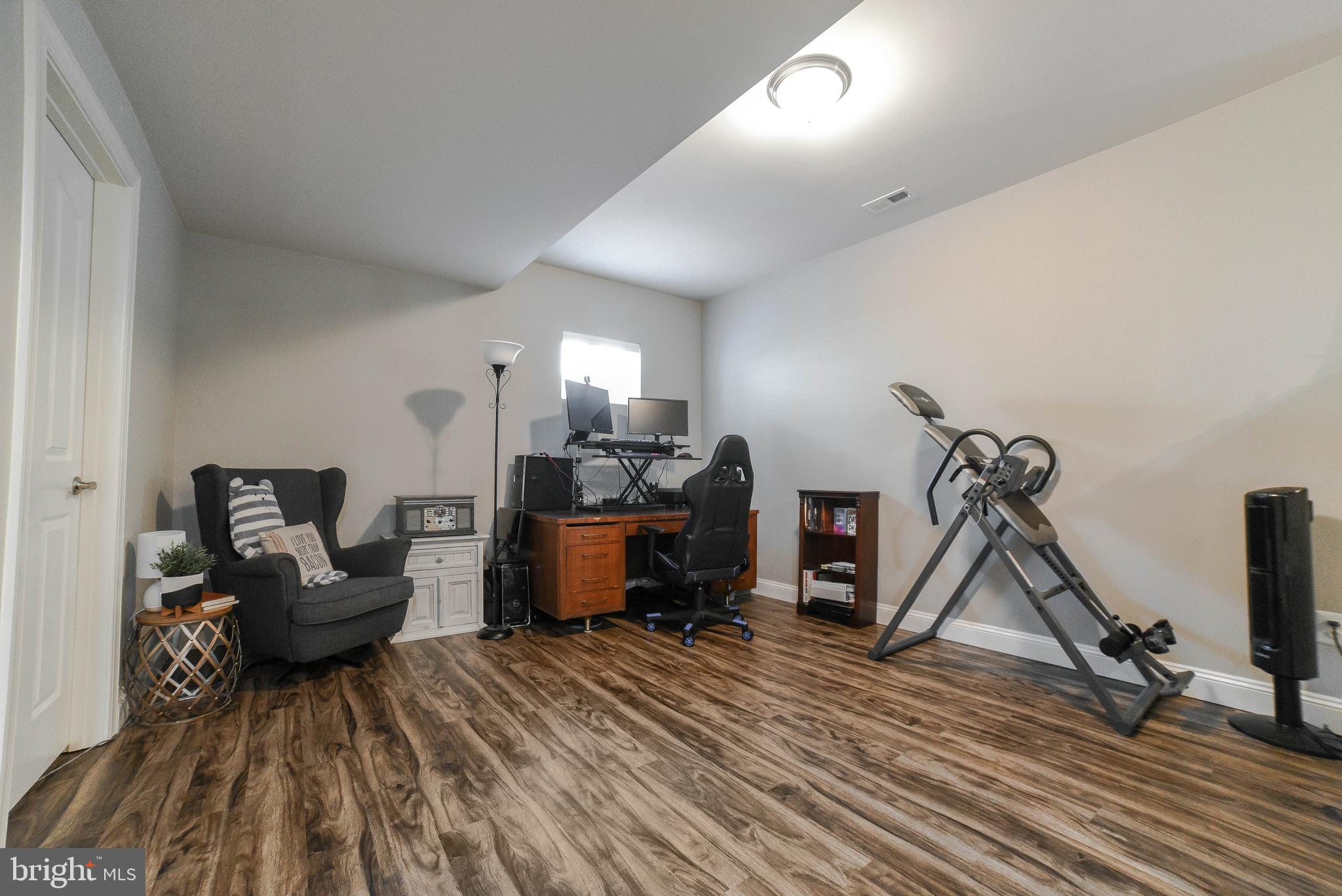 LEONARDS GRANT - Residential