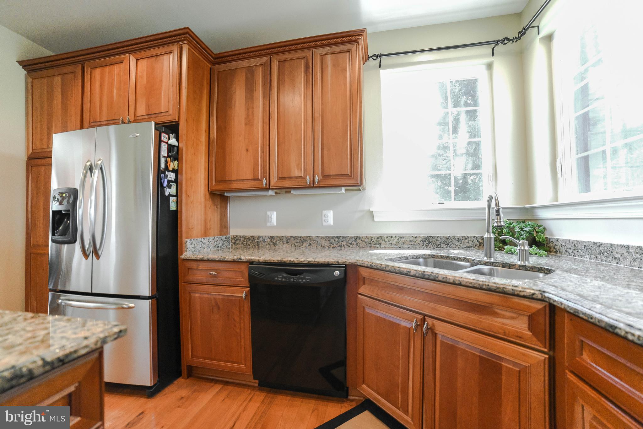 LEONARDS GRANT - Residential