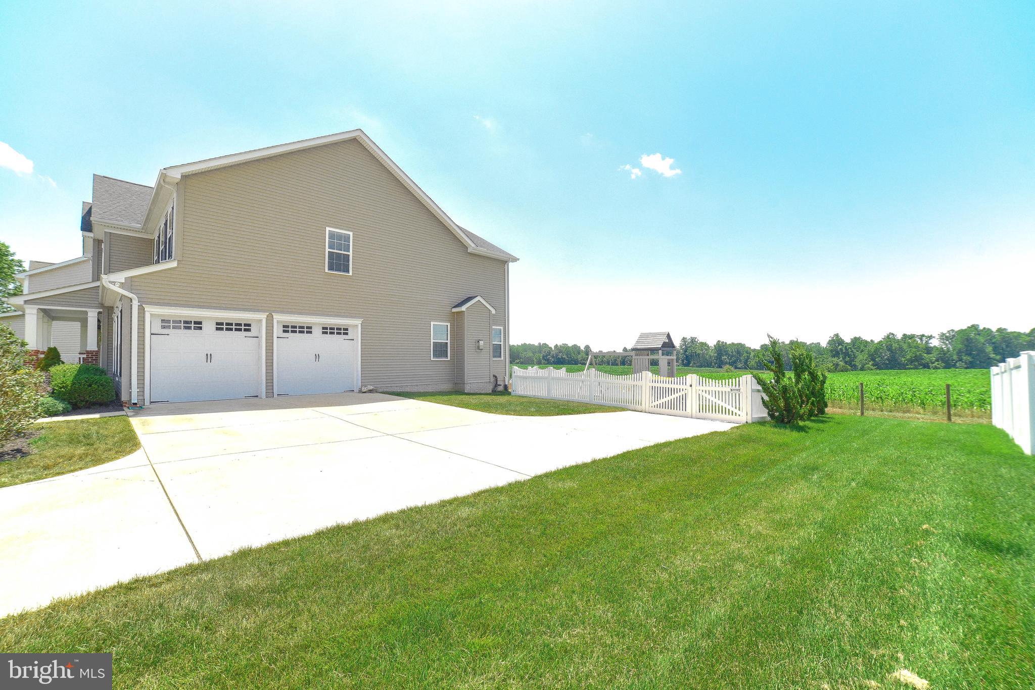 LEONARDS GRANT - Residential