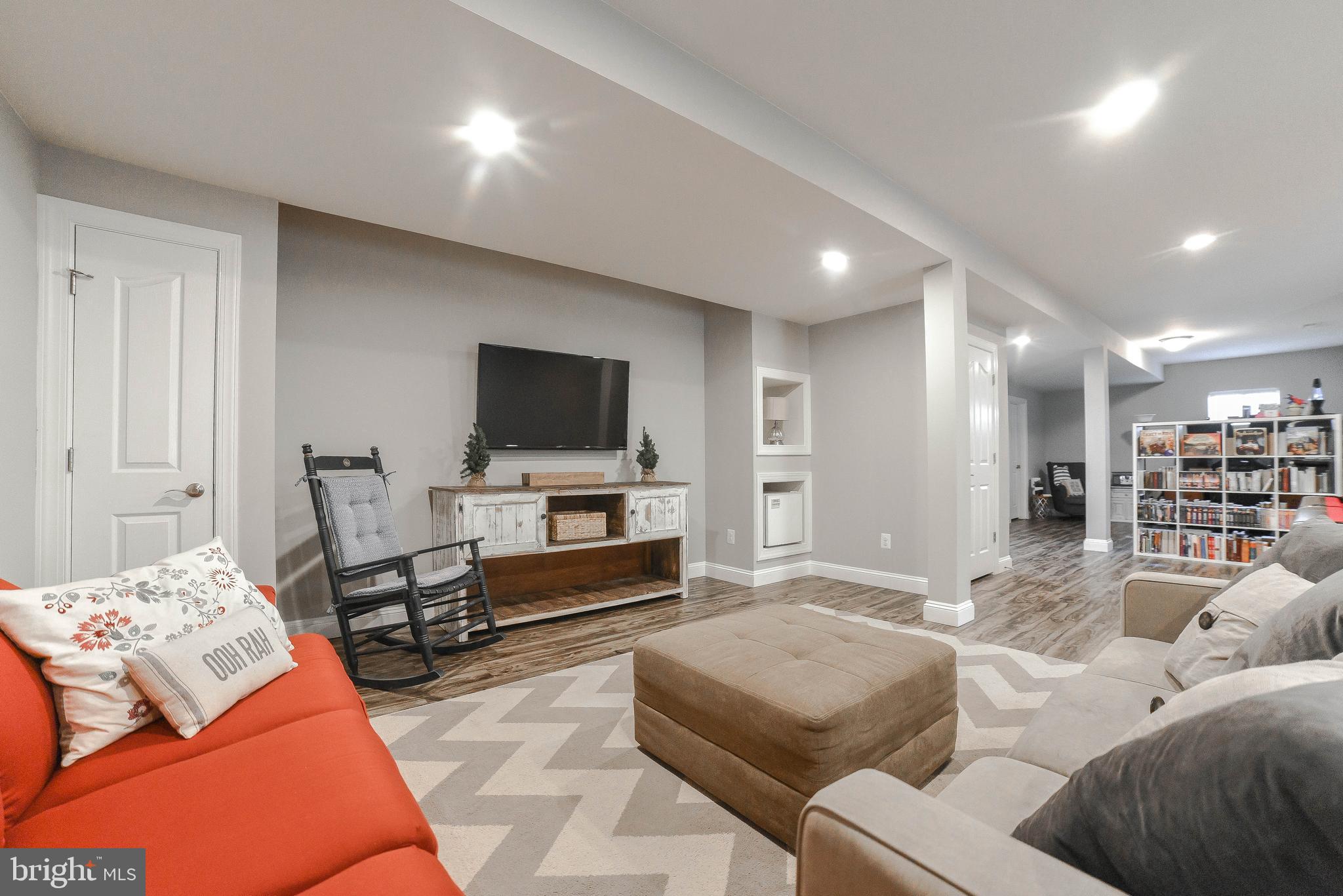 LEONARDS GRANT - Residential