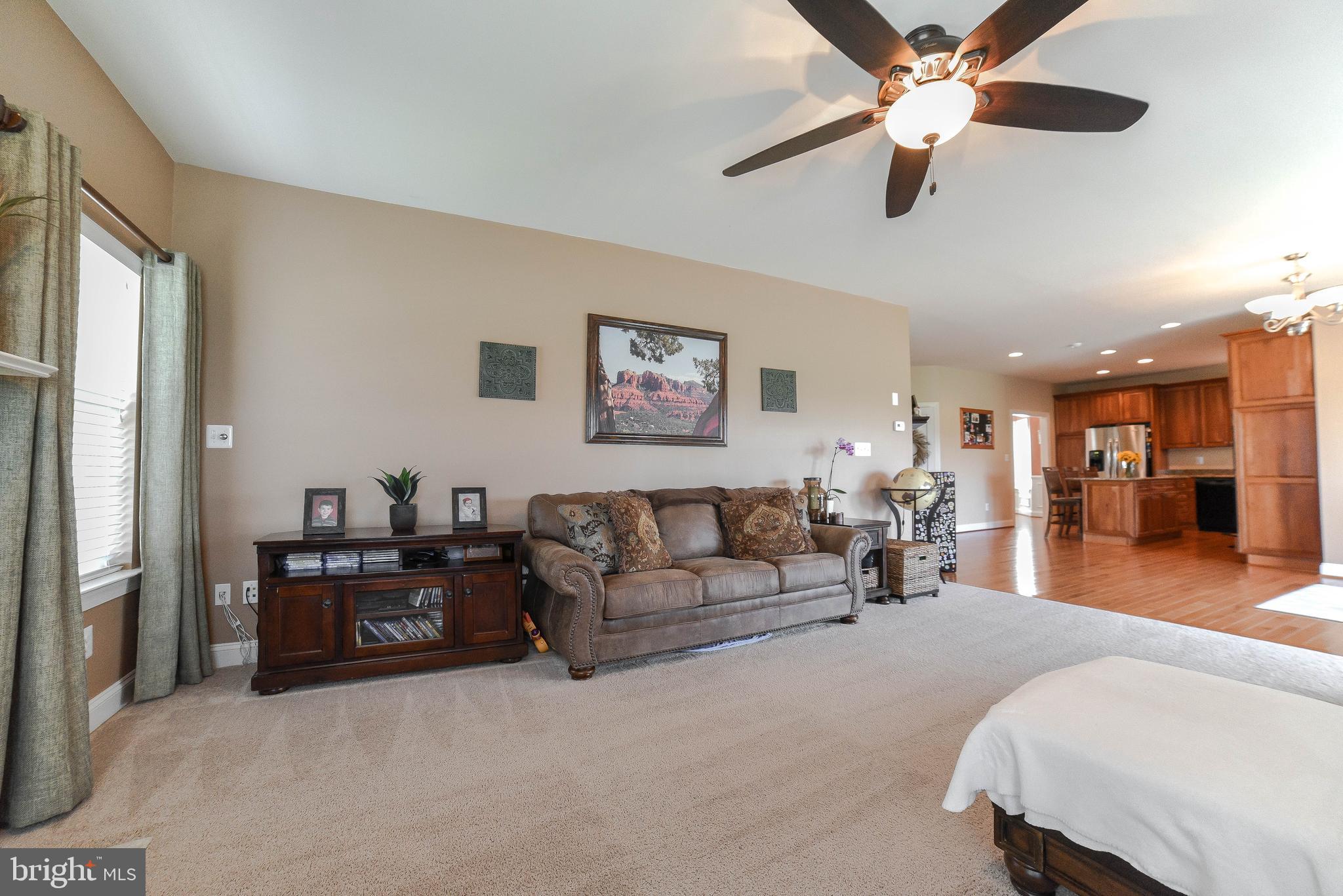 LEONARDS GRANT - Residential