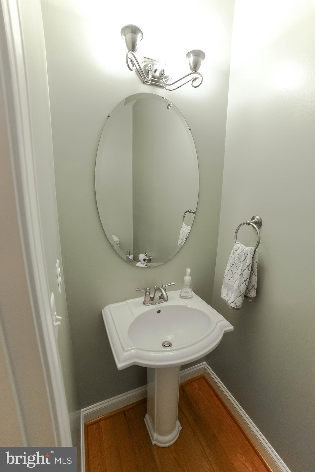 LEONARDS GRANT - Residential