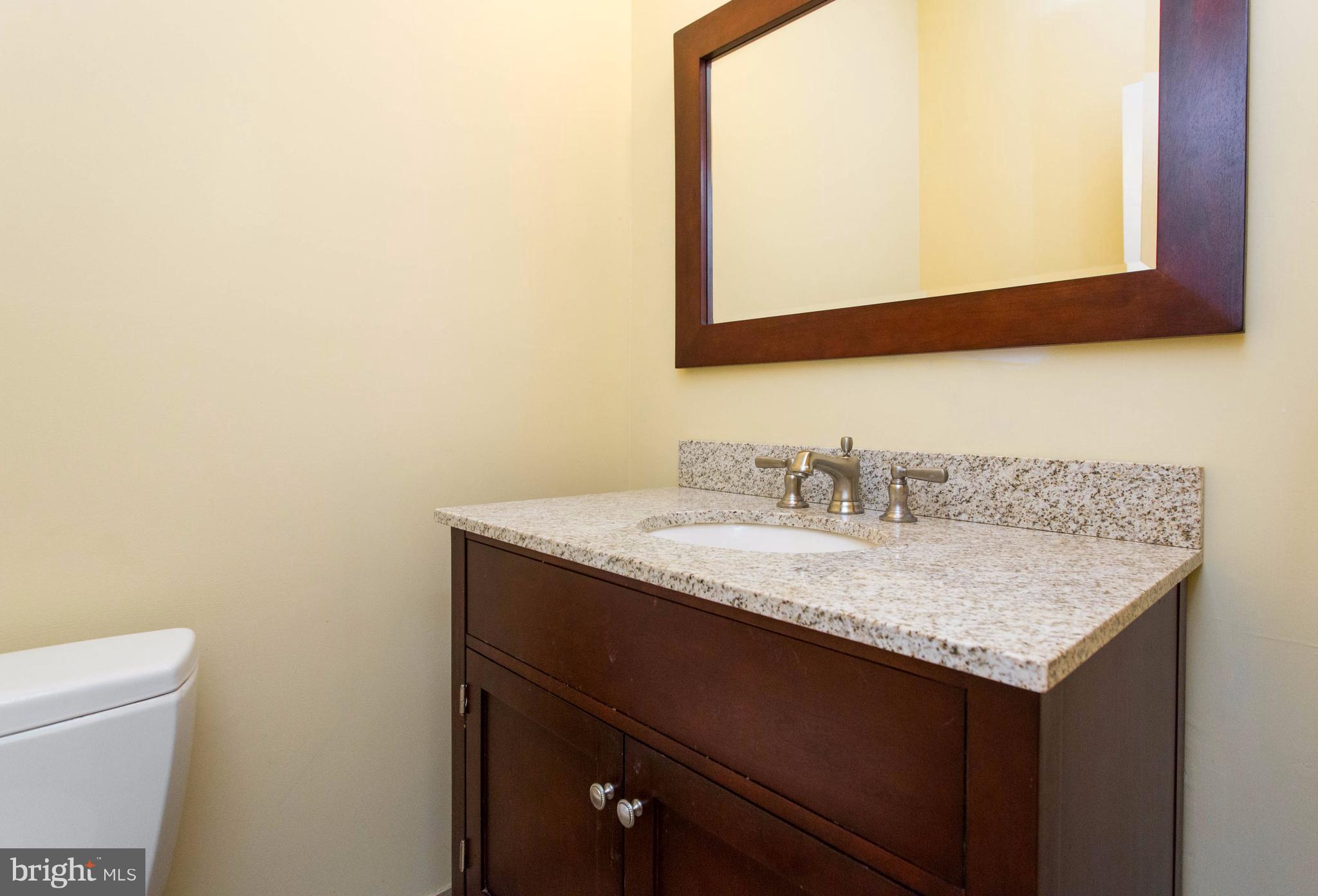 HAMPTON OAKS - Residential