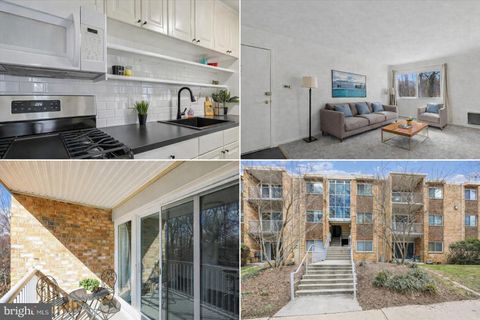 Photo of 8000 Le Havre Place #13, FALLS CHURCH, VA 22042 (MLS # VAFX2289352)