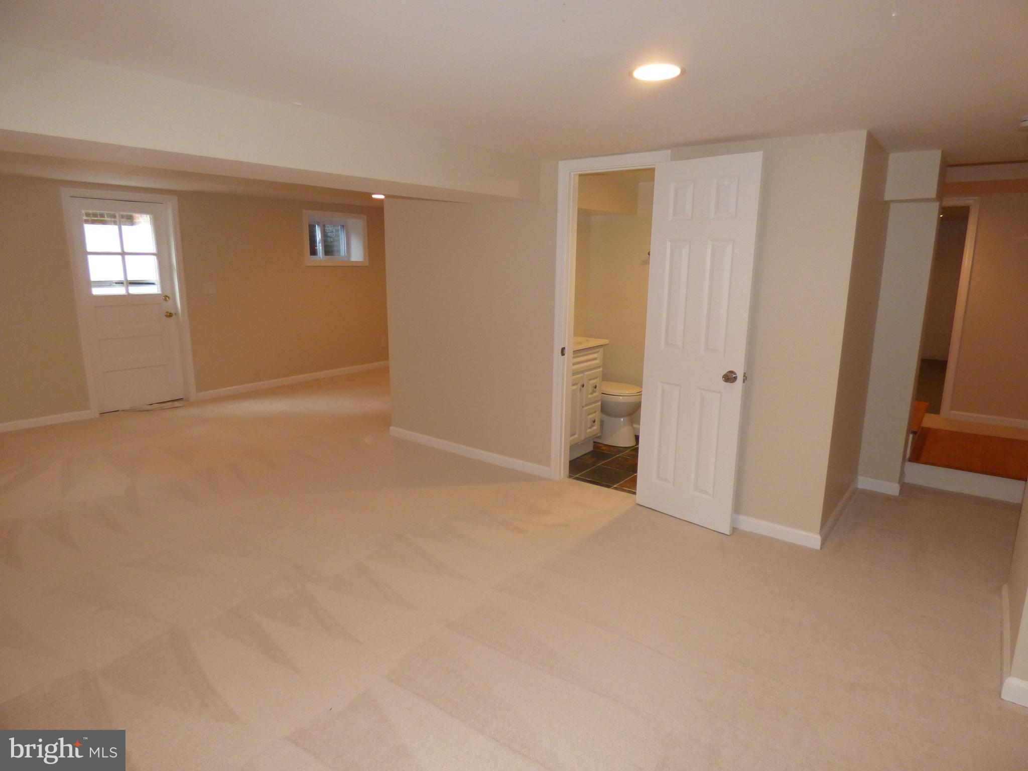 EDSALL PARK - Residential