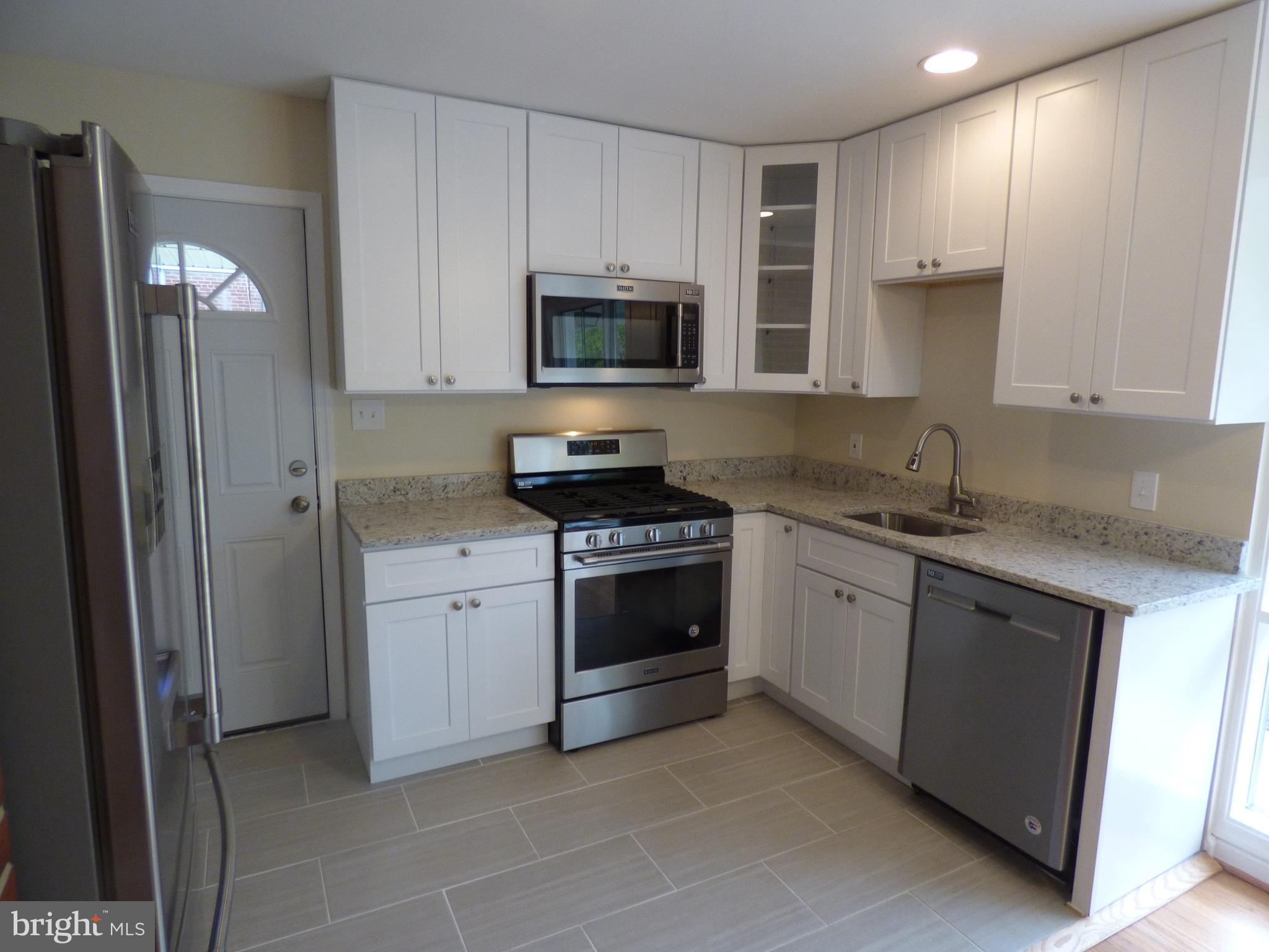 EDSALL PARK - Residential