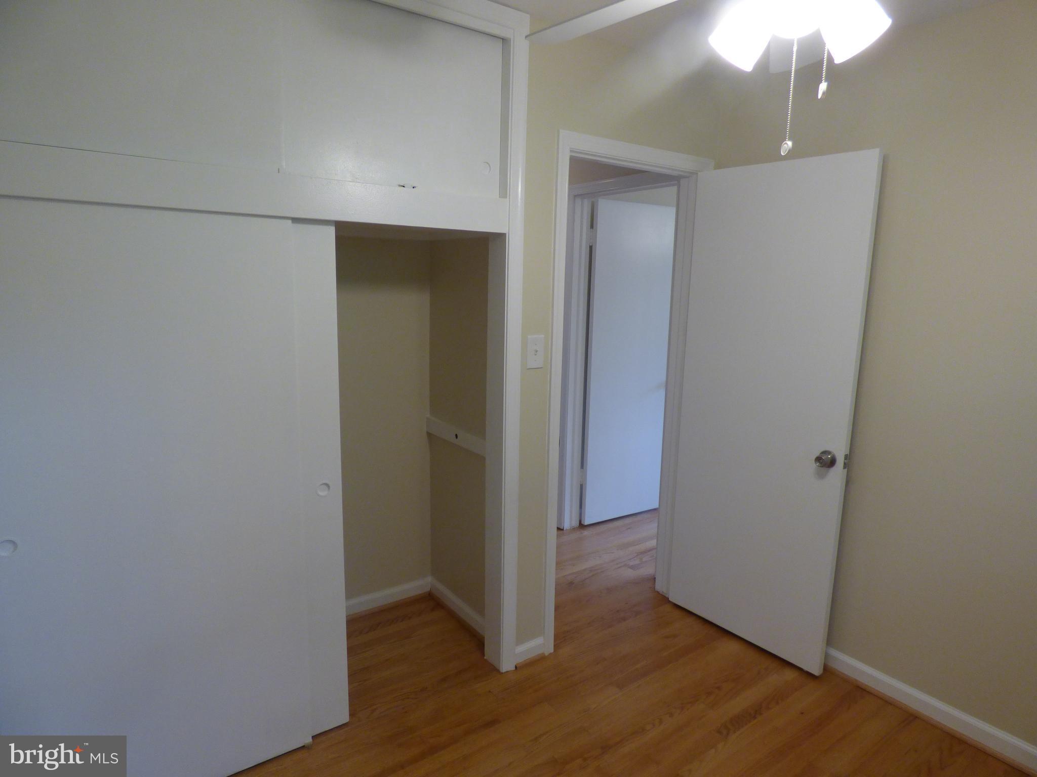 EDSALL PARK - Residential