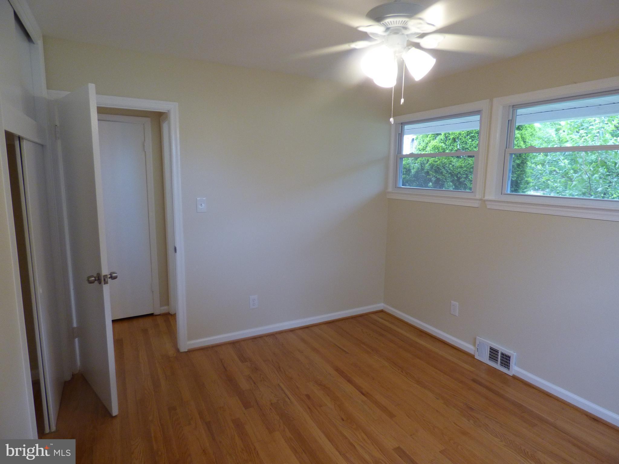 EDSALL PARK - Residential