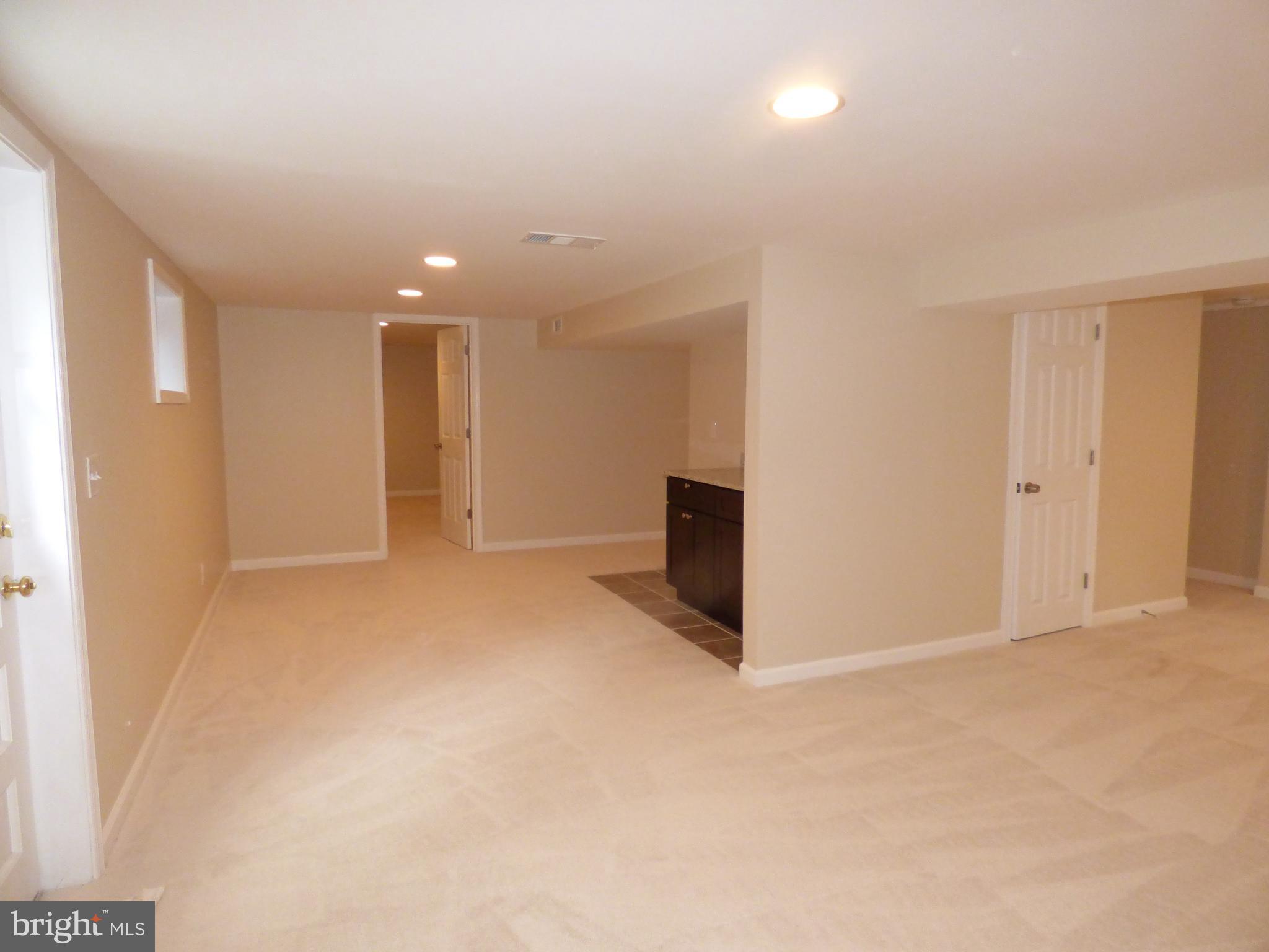 EDSALL PARK - Residential