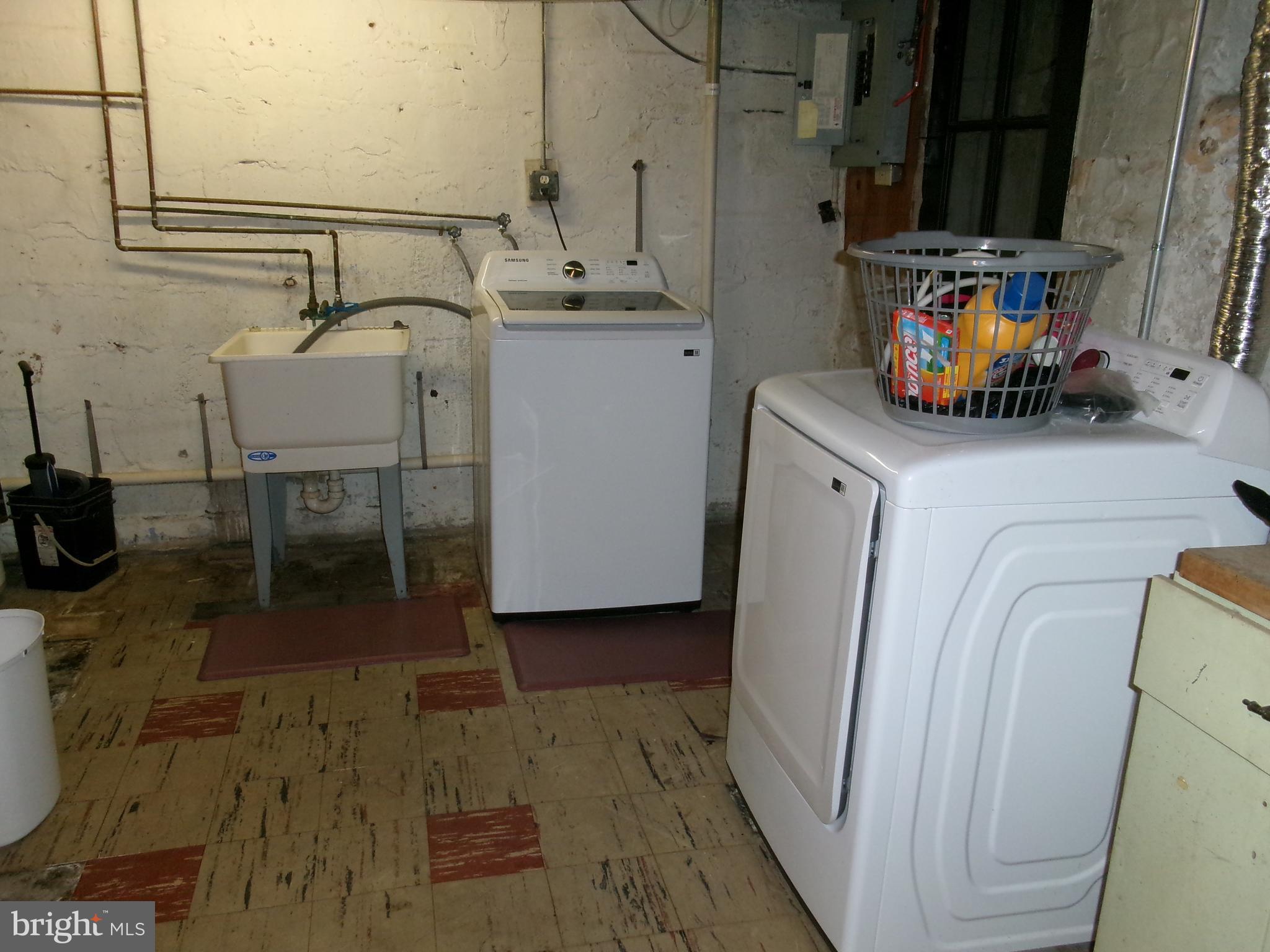 BELAIR-EDISON - Residential