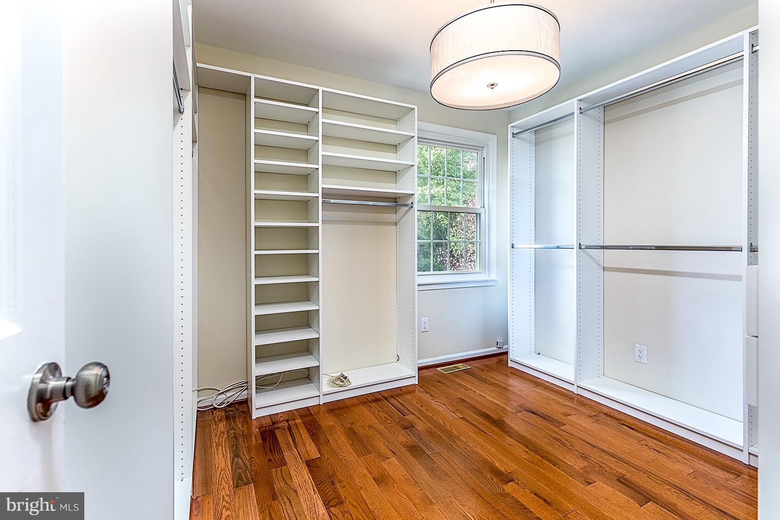 WESTWOOD ESTATES - Residential