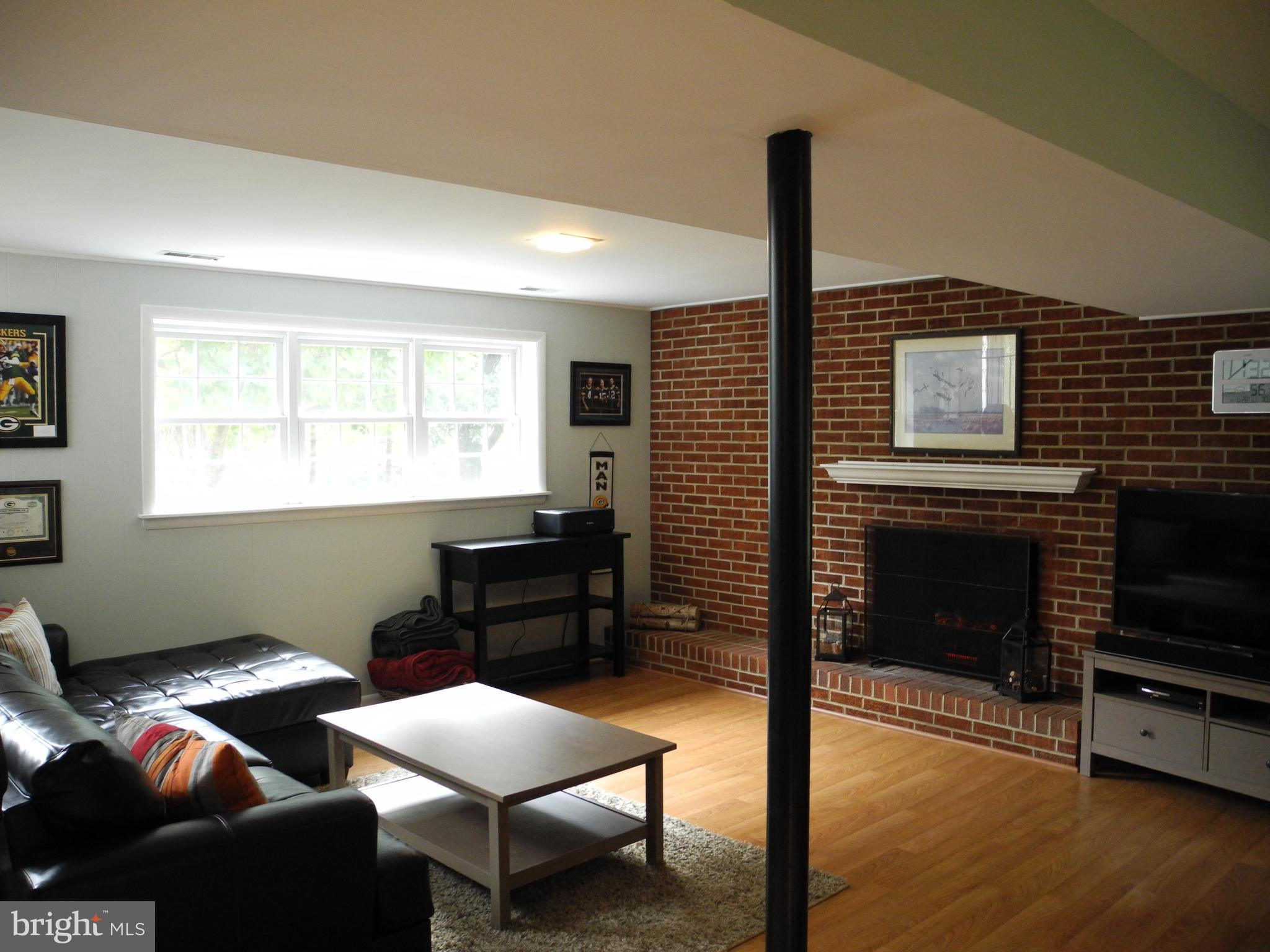 CORBIN PARK - Residential Lease