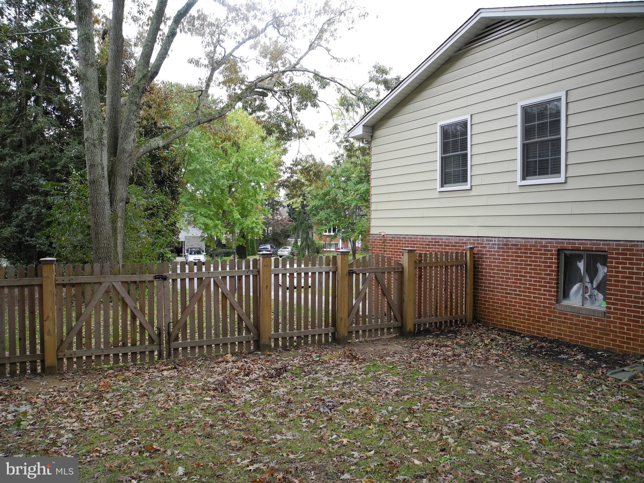 CORBIN PARK - Residential Lease