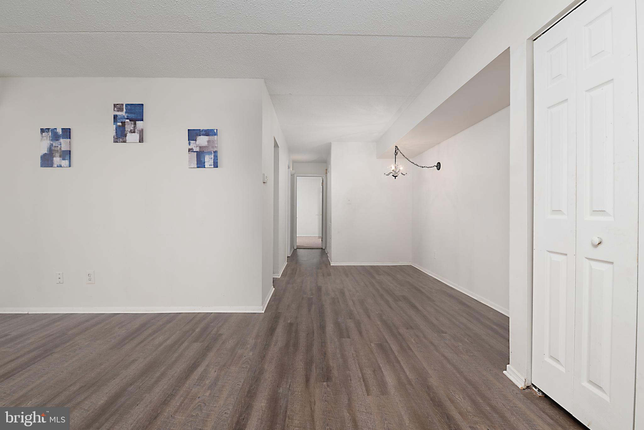 812 GOVERNOR CIRCLE 812