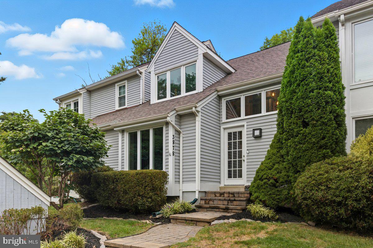 3878 ALDER WOODS COURT