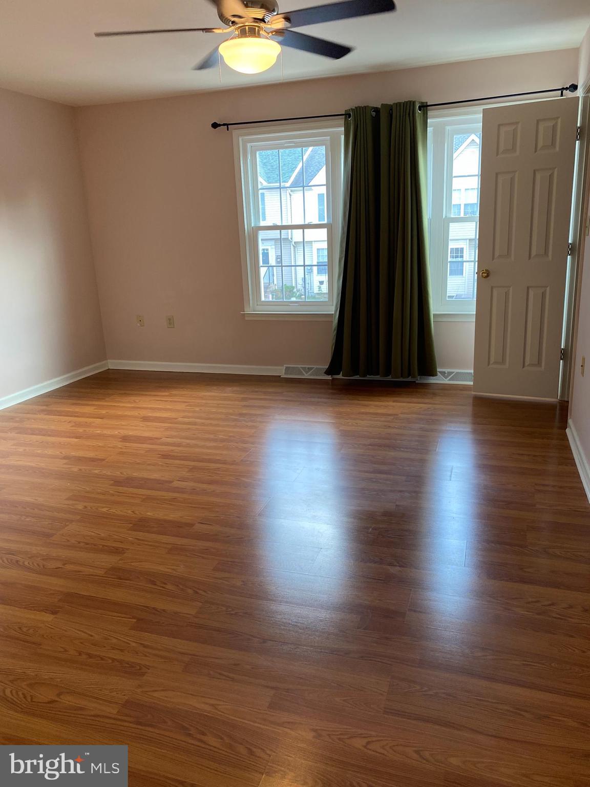 GEORGETOWN SQUARE - Residential Lease