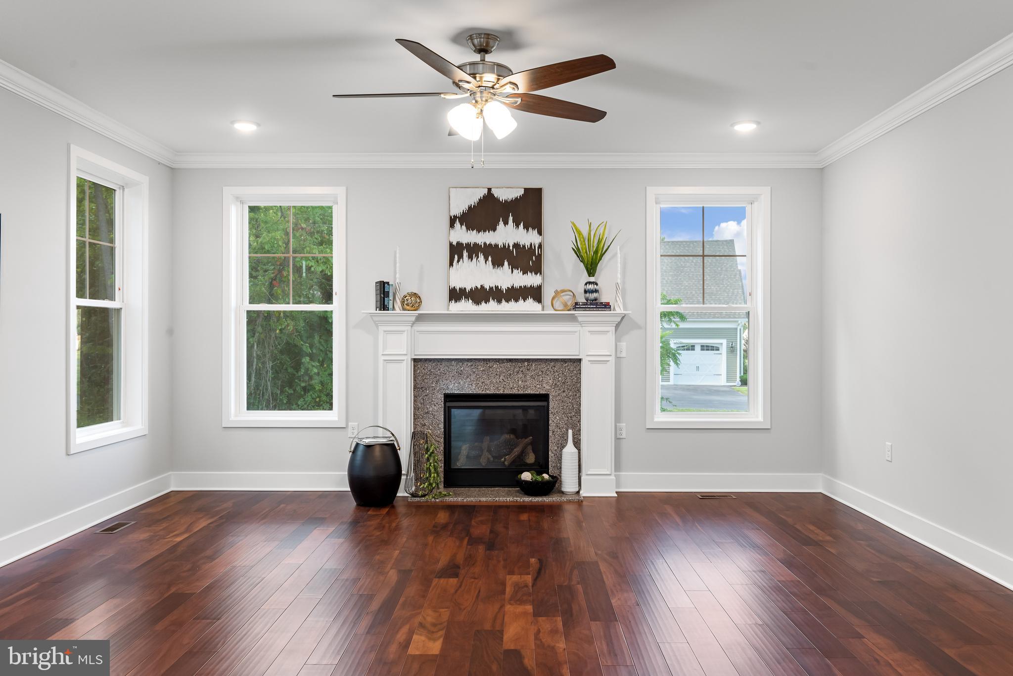 LITTLE GEORGETOWN ESTATES - Residential