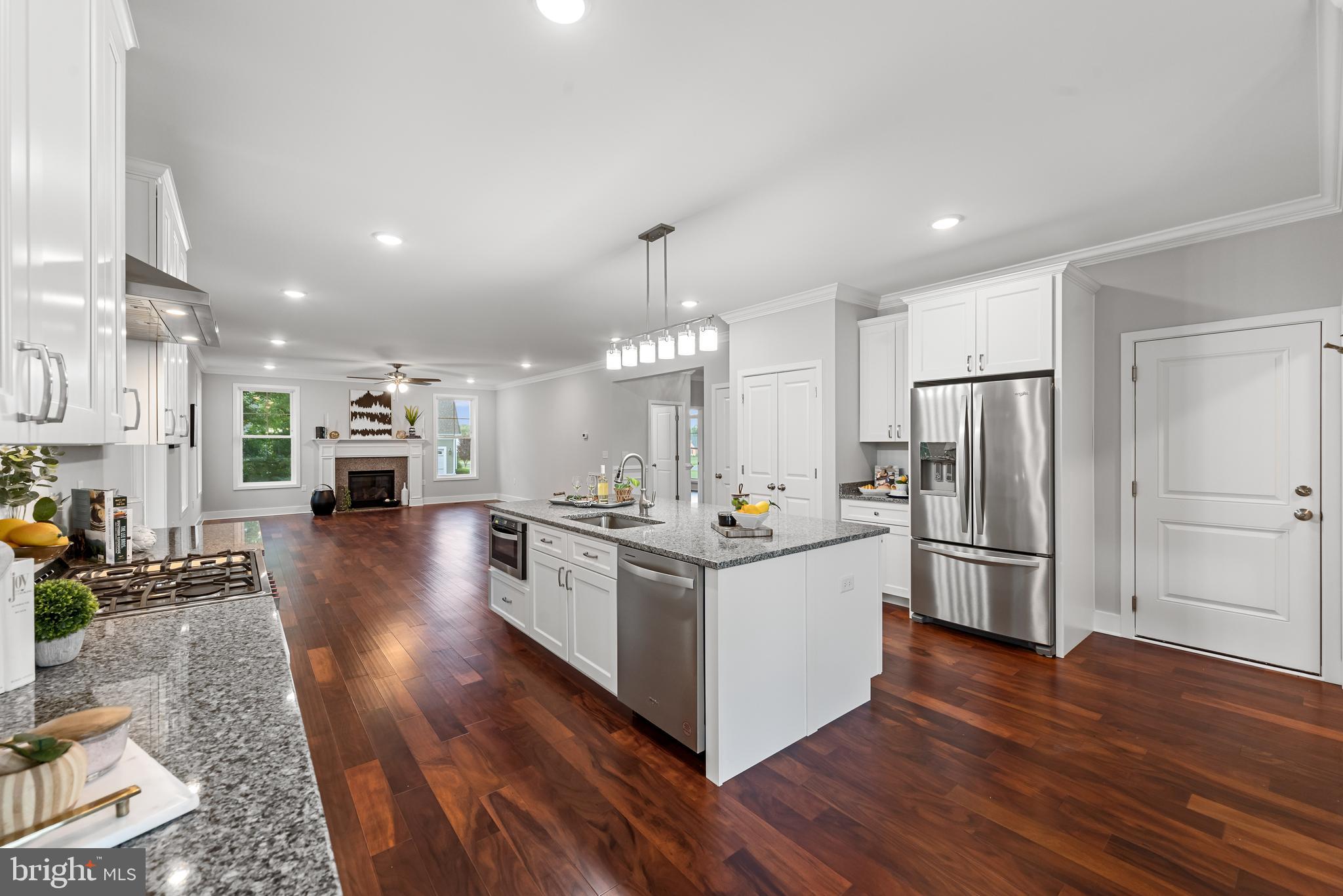 LITTLE GEORGETOWN ESTATES - Residential