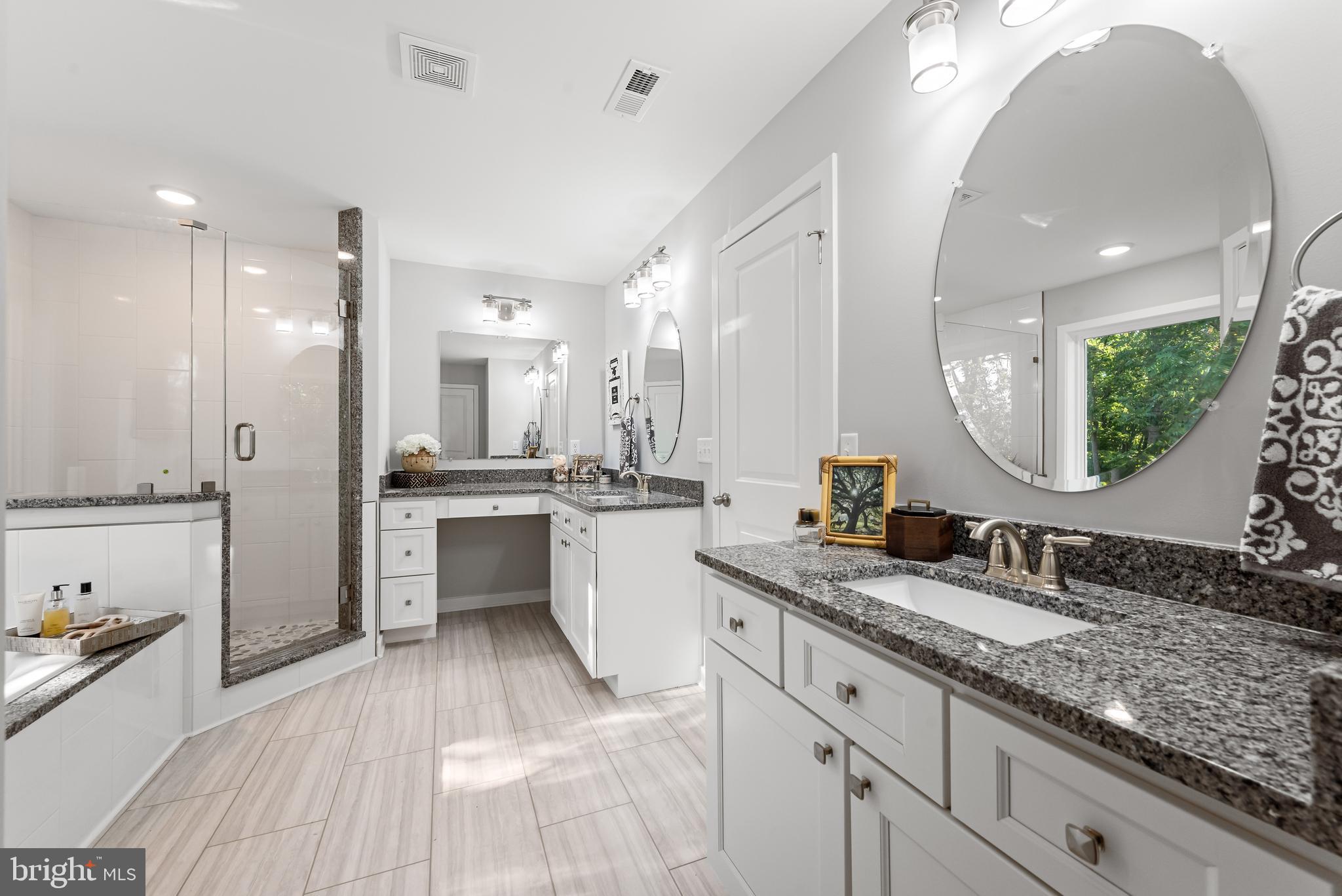 LITTLE GEORGETOWN ESTATES - Residential