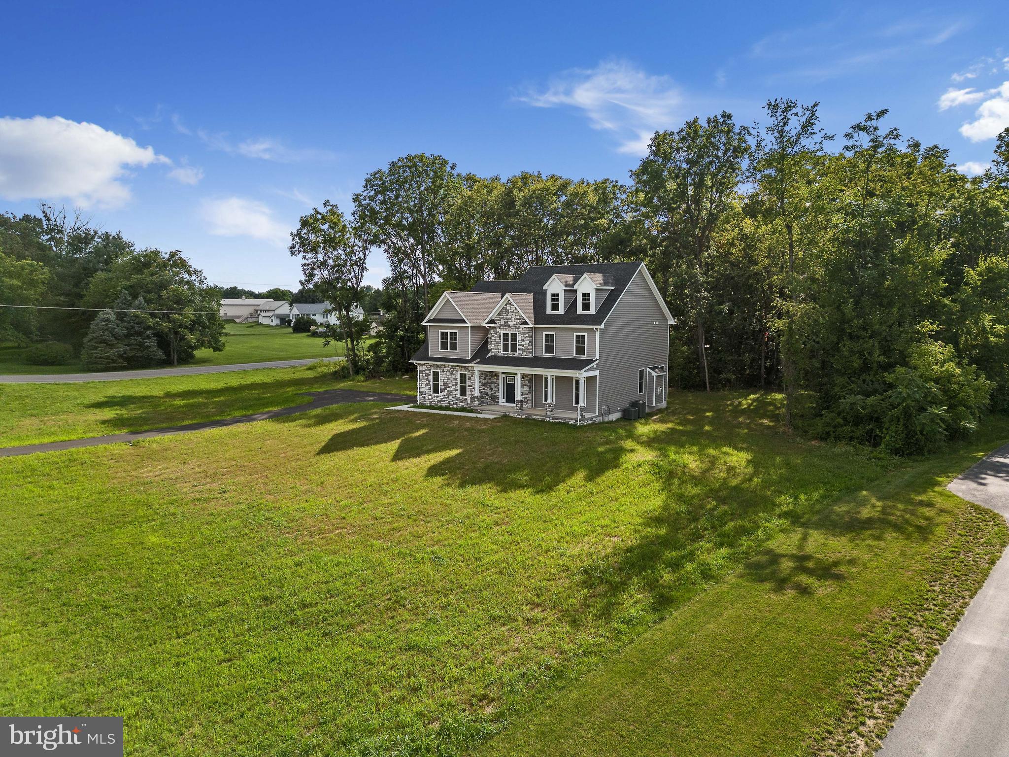 LITTLE GEORGETOWN ESTATES - Residential