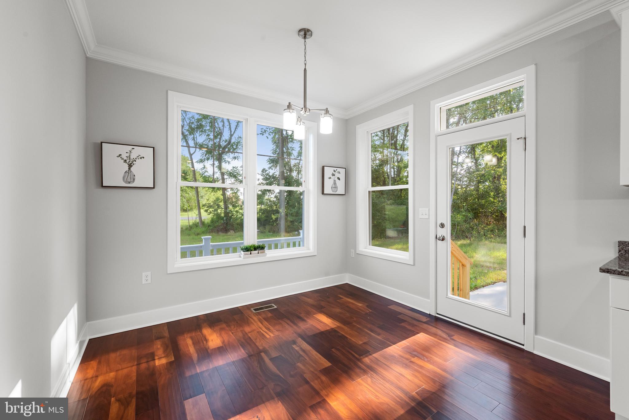 LITTLE GEORGETOWN ESTATES - Residential