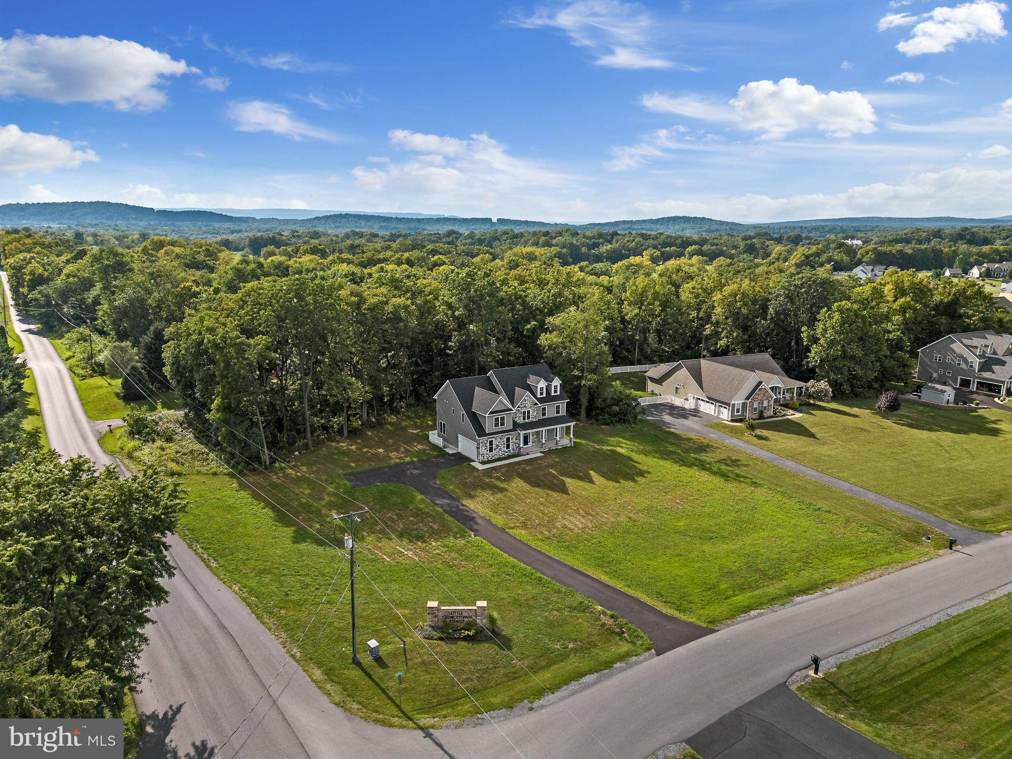 LITTLE GEORGETOWN ESTATES - Residential