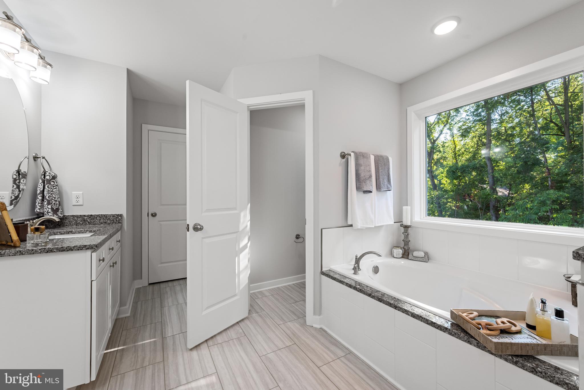 LITTLE GEORGETOWN ESTATES - Residential