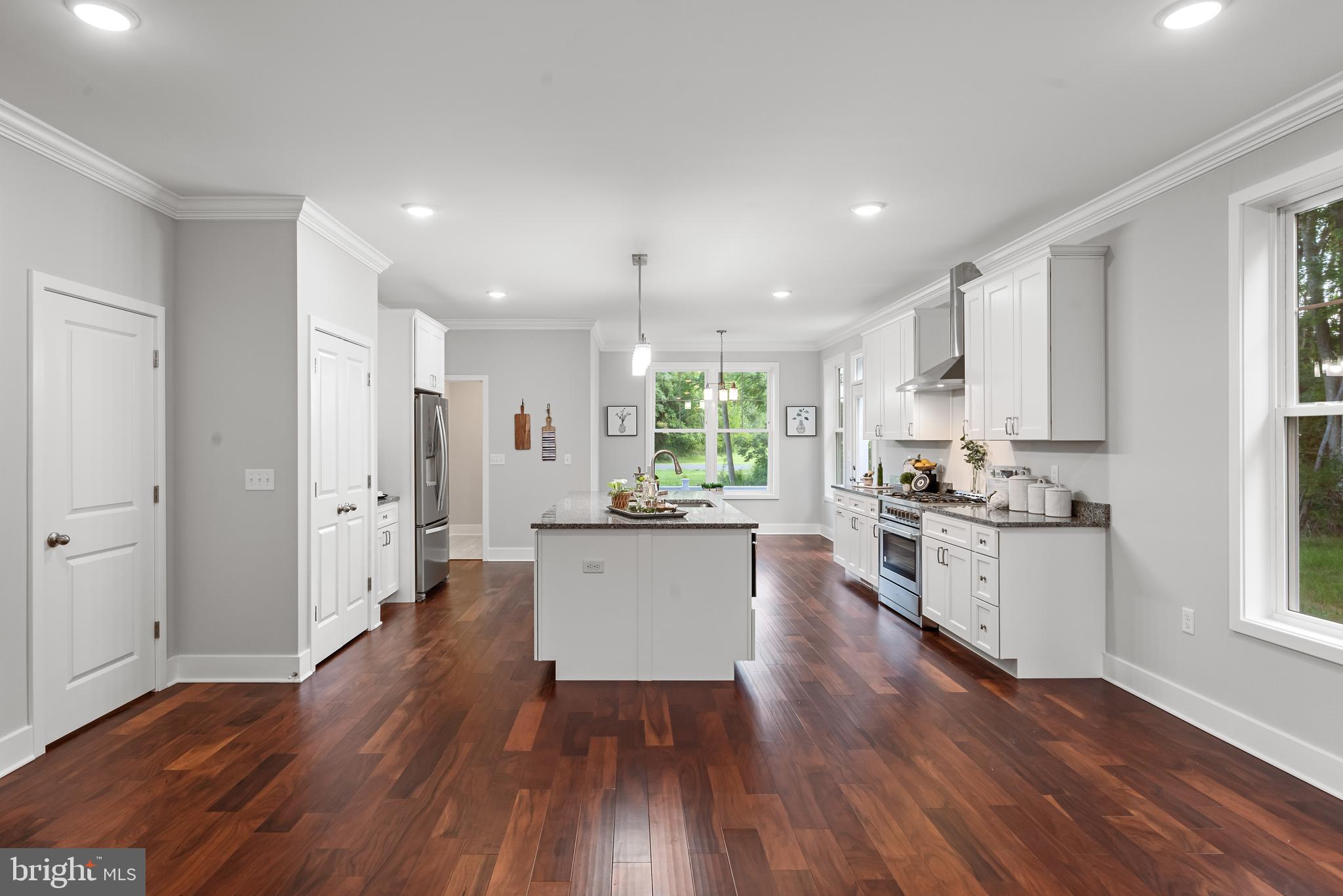 LITTLE GEORGETOWN ESTATES - Residential