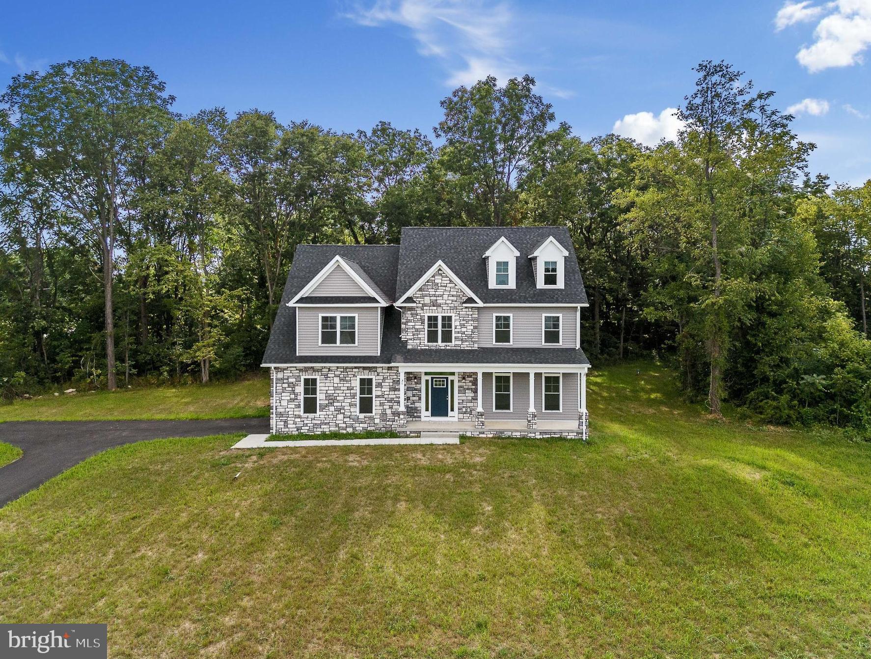 LITTLE GEORGETOWN ESTATES - Residential