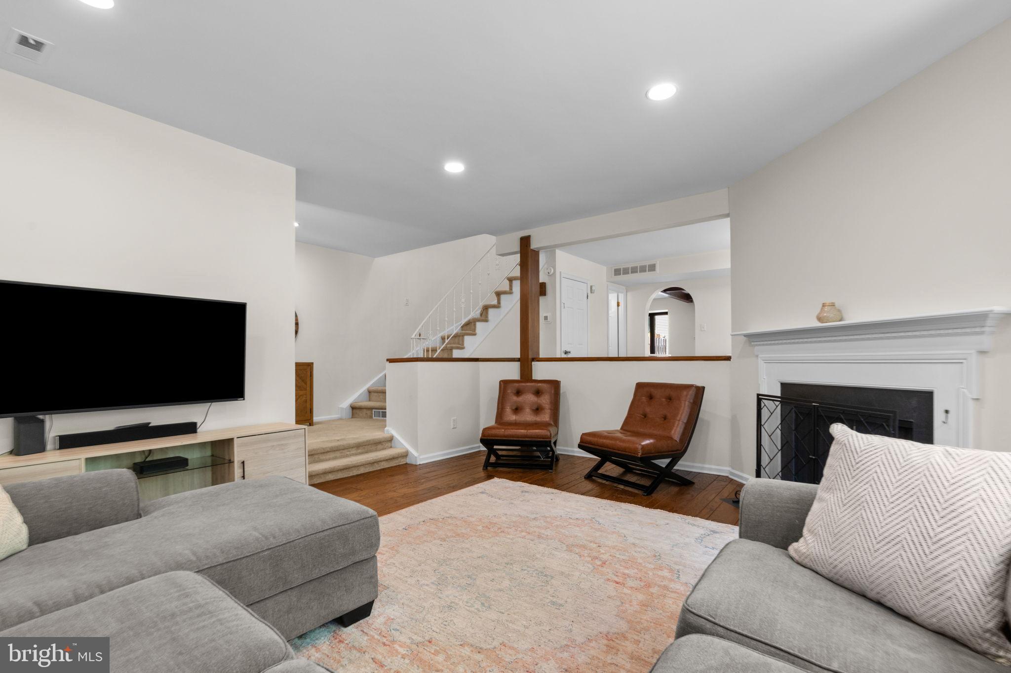 HEADLEY TRACE - Residential