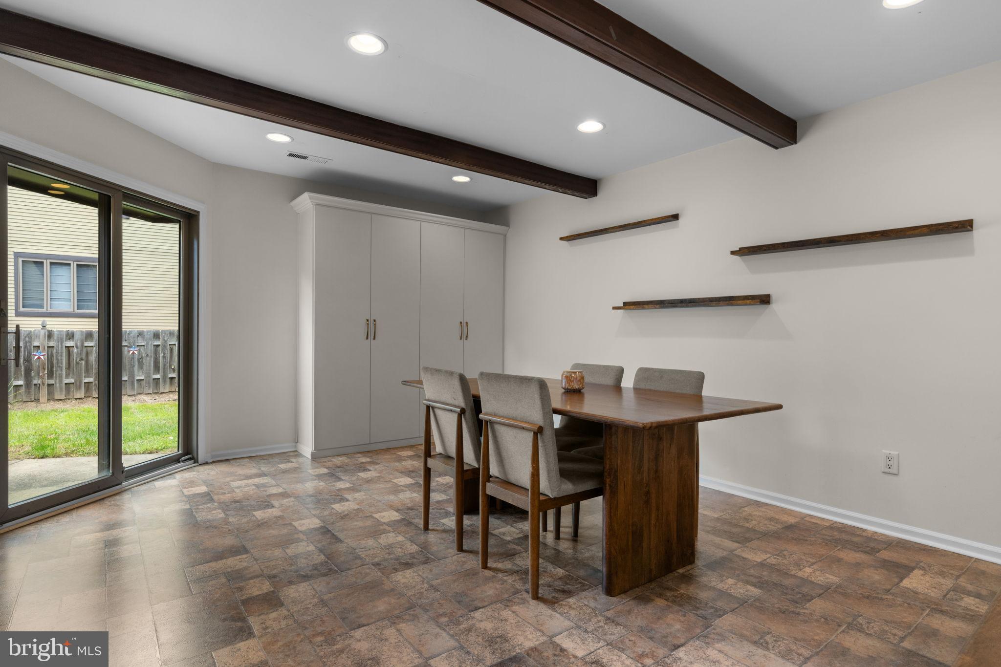 HEADLEY TRACE - Residential