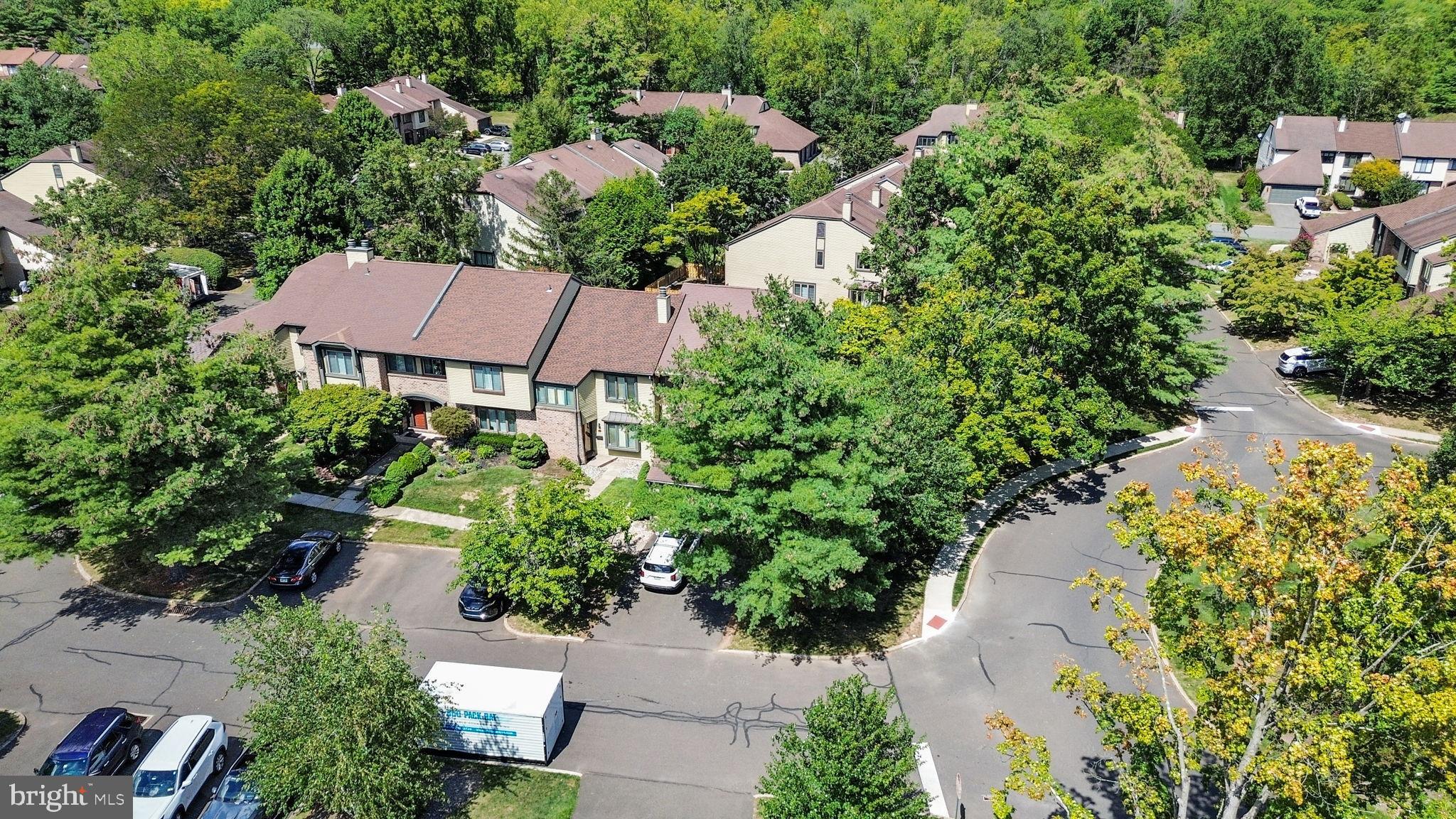 HEADLEY TRACE - Residential