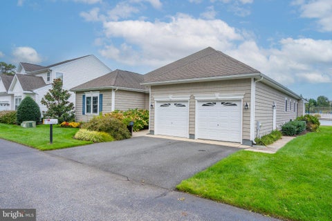 Condo For Sale - 20368 Mallory Square Circle<br/> Sussex County, REHOBOTH BEACH, DE 19971