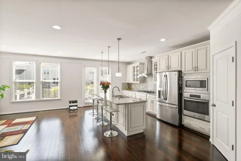 23491 Epperson Square, Brambleton, VA MLS: VALO2128452