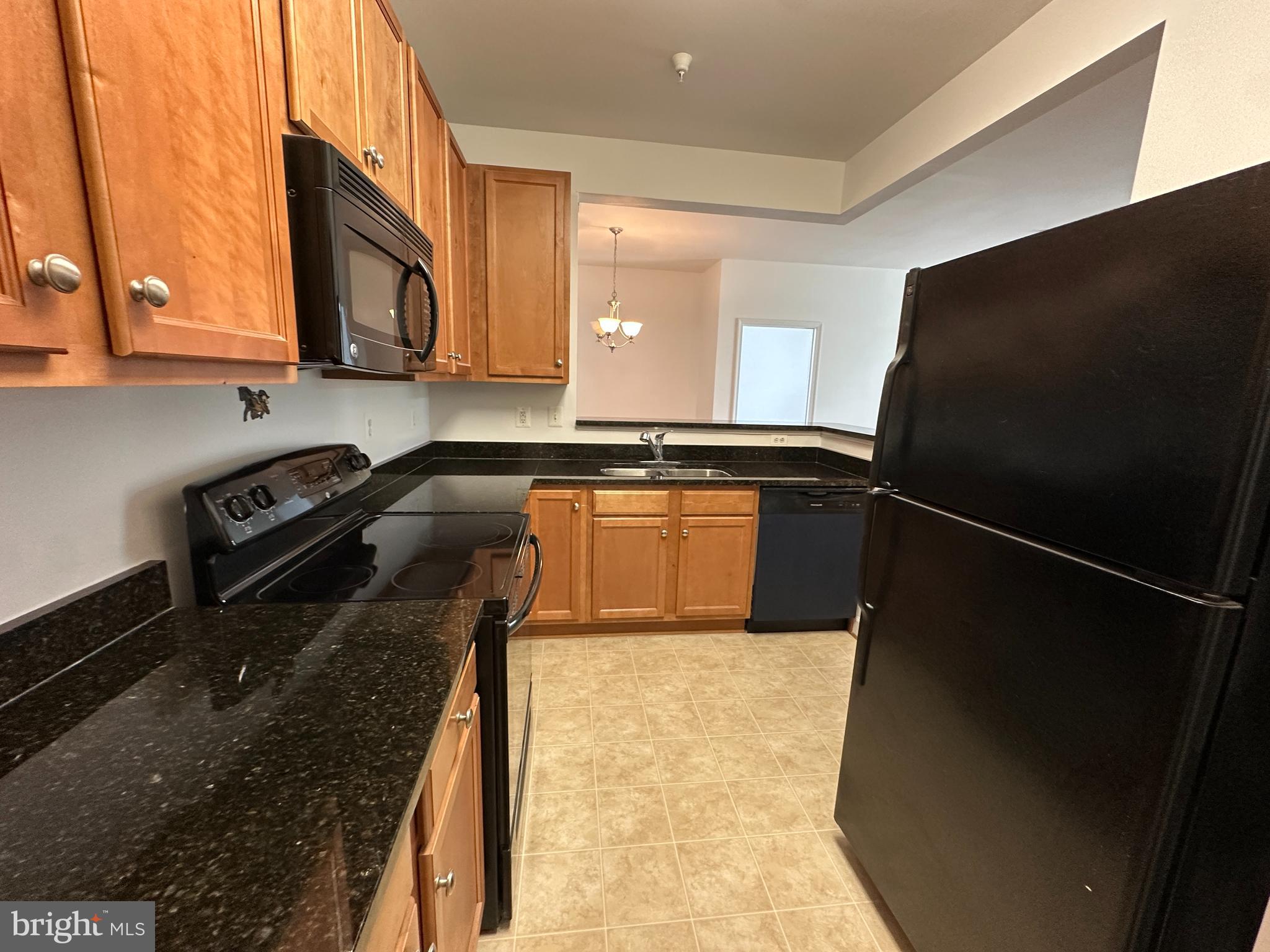 WAVERLY STATION - Residential Lease